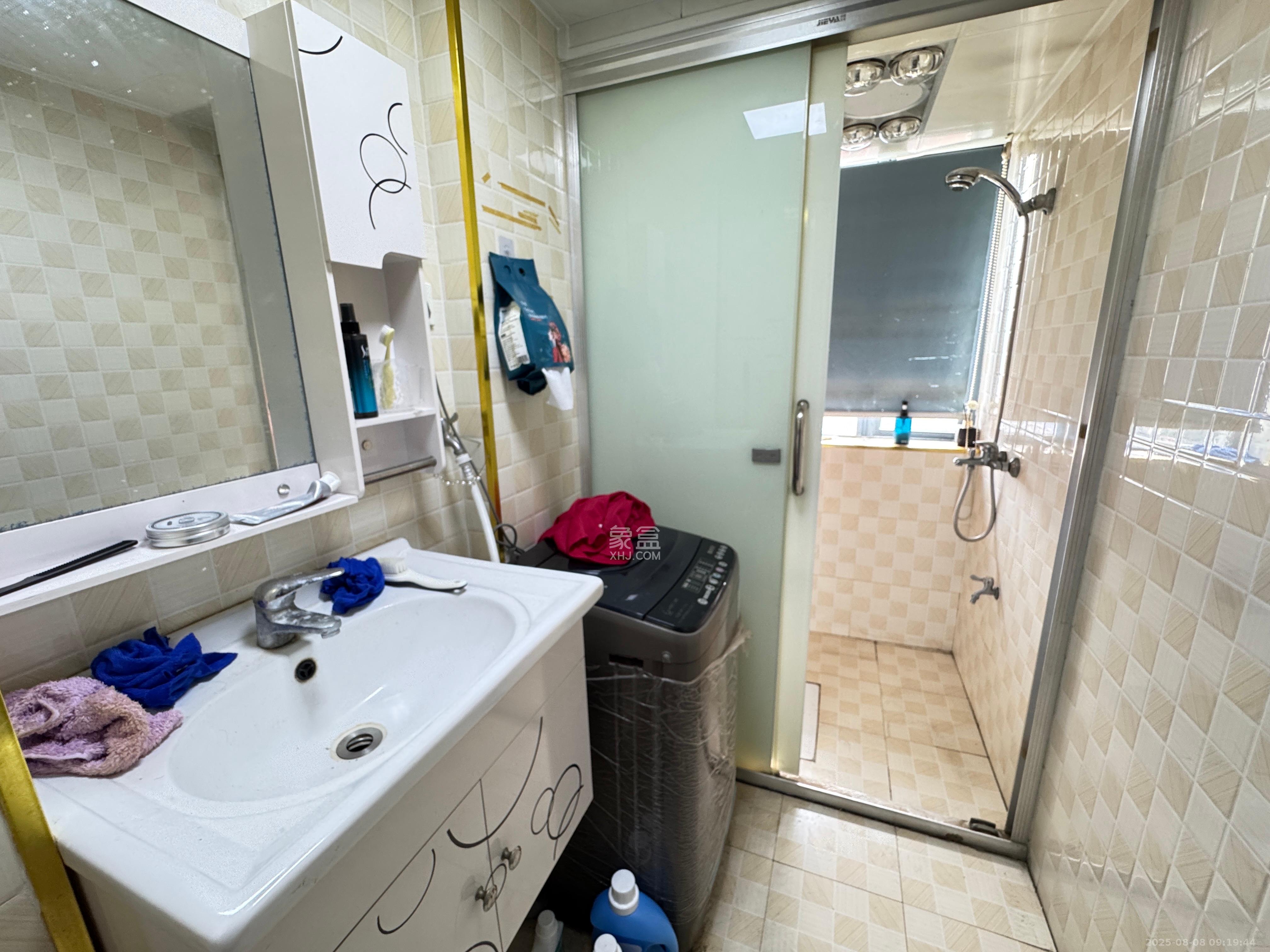 亚商国际 1室1厅1卫 2200.0元/月 亚商国际 1室1厅1卫 2200.0元/月室内图