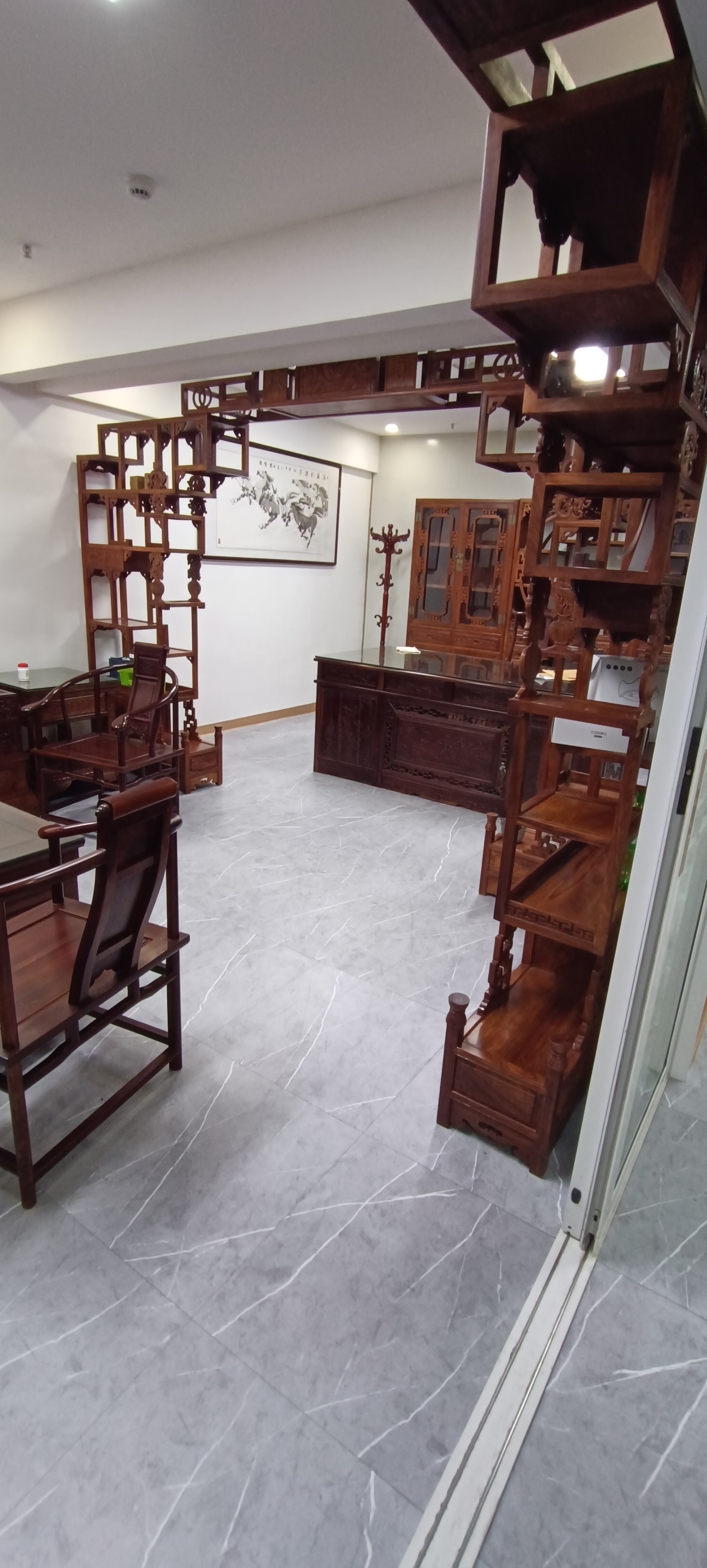 嘉陵大厦   1030.0㎡      15000.0元/月室内图