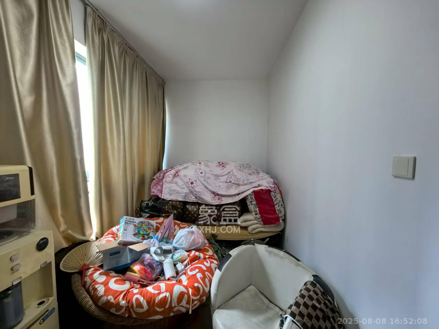 天城湖光山色  4室2厅1卫    3280.0元/月 天城湖光山色  4室2厅1卫    3280.0元/月室内图