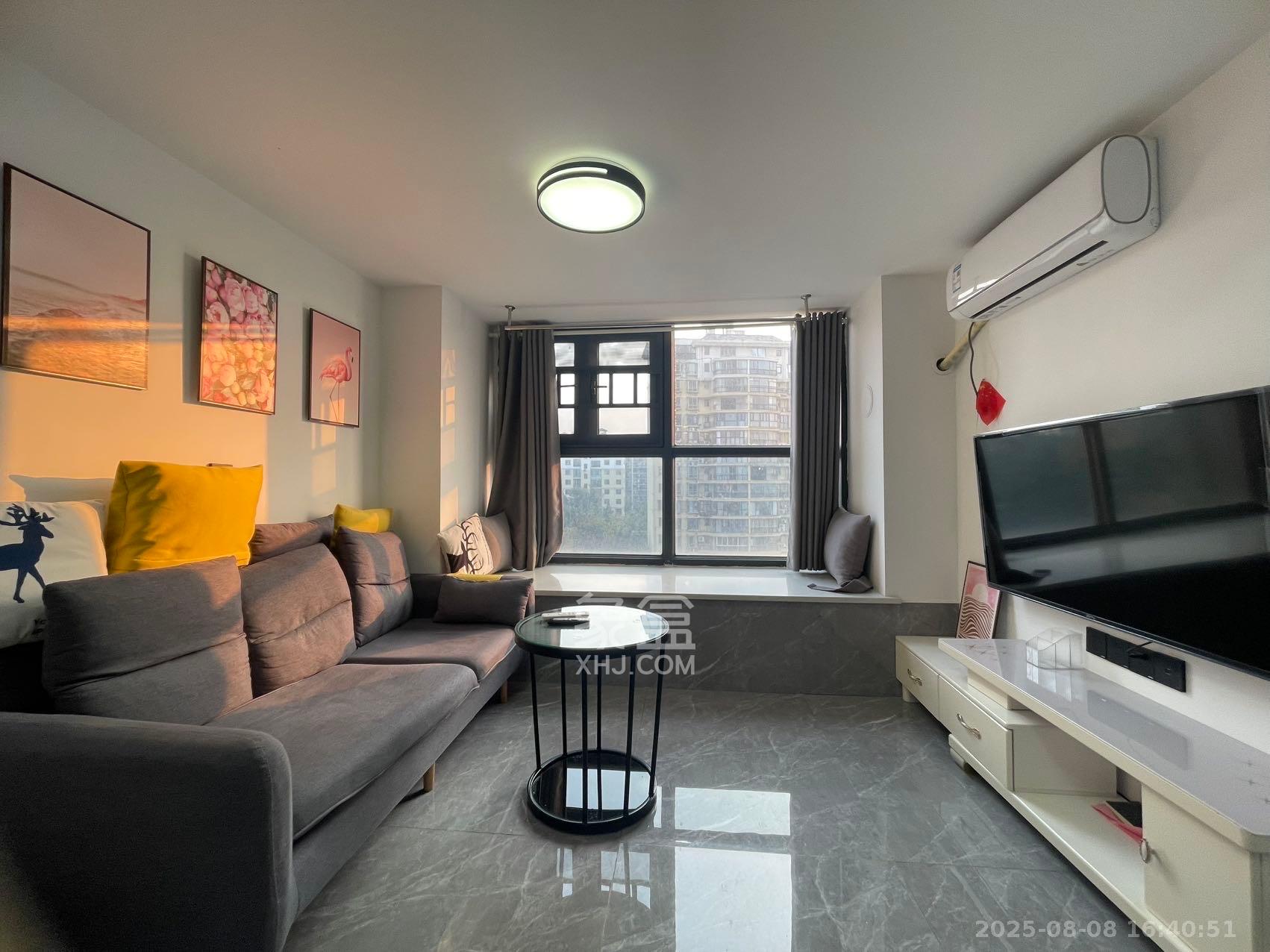 弘坤云寓  2室1厅1卫    2400.0元/月