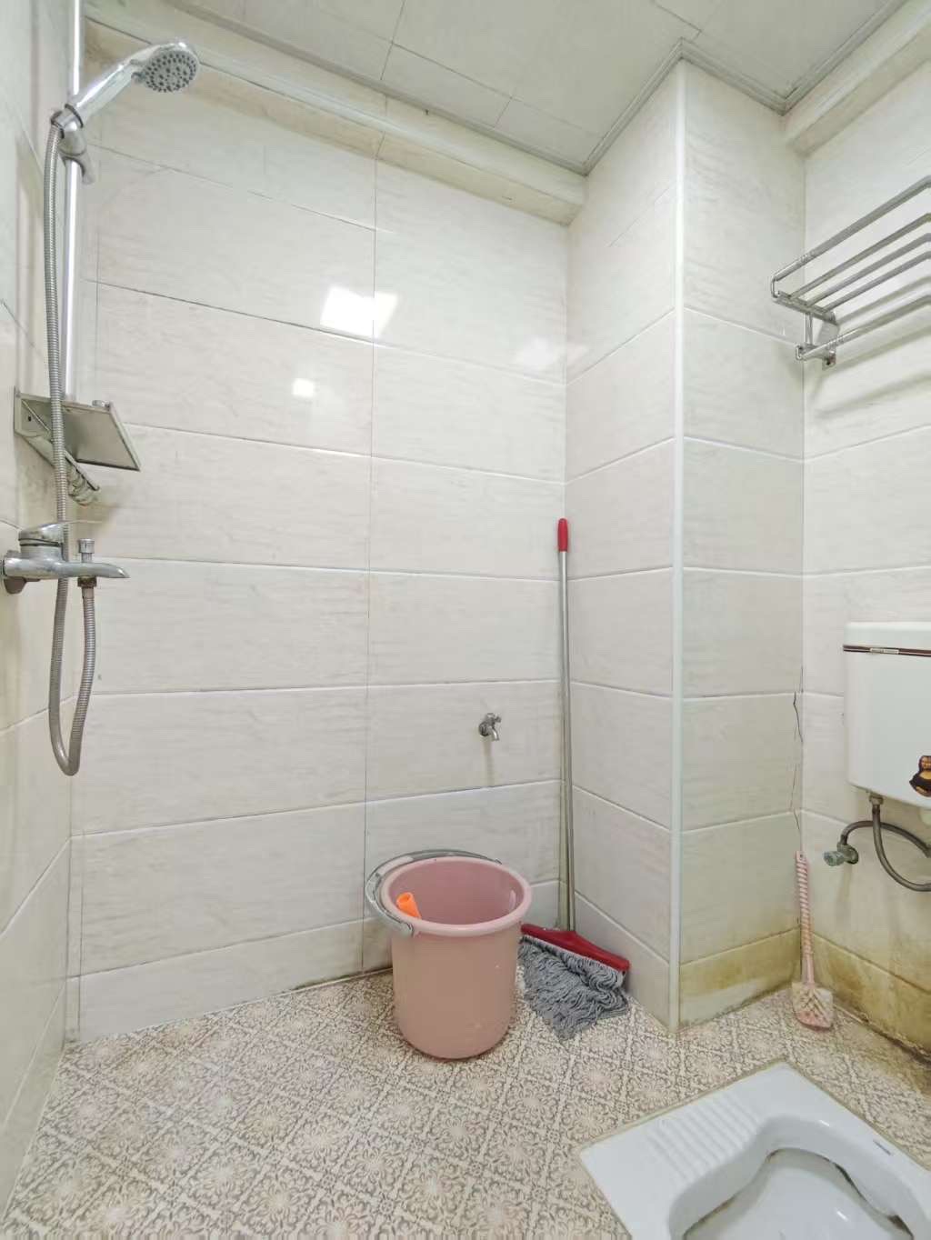 冠都现代城(冠都幸福彼岸) 1室0厅0卫 1000.0元/月 冠都现代城(冠都幸福彼岸) 1室0厅0卫 1000.0元/月室内图