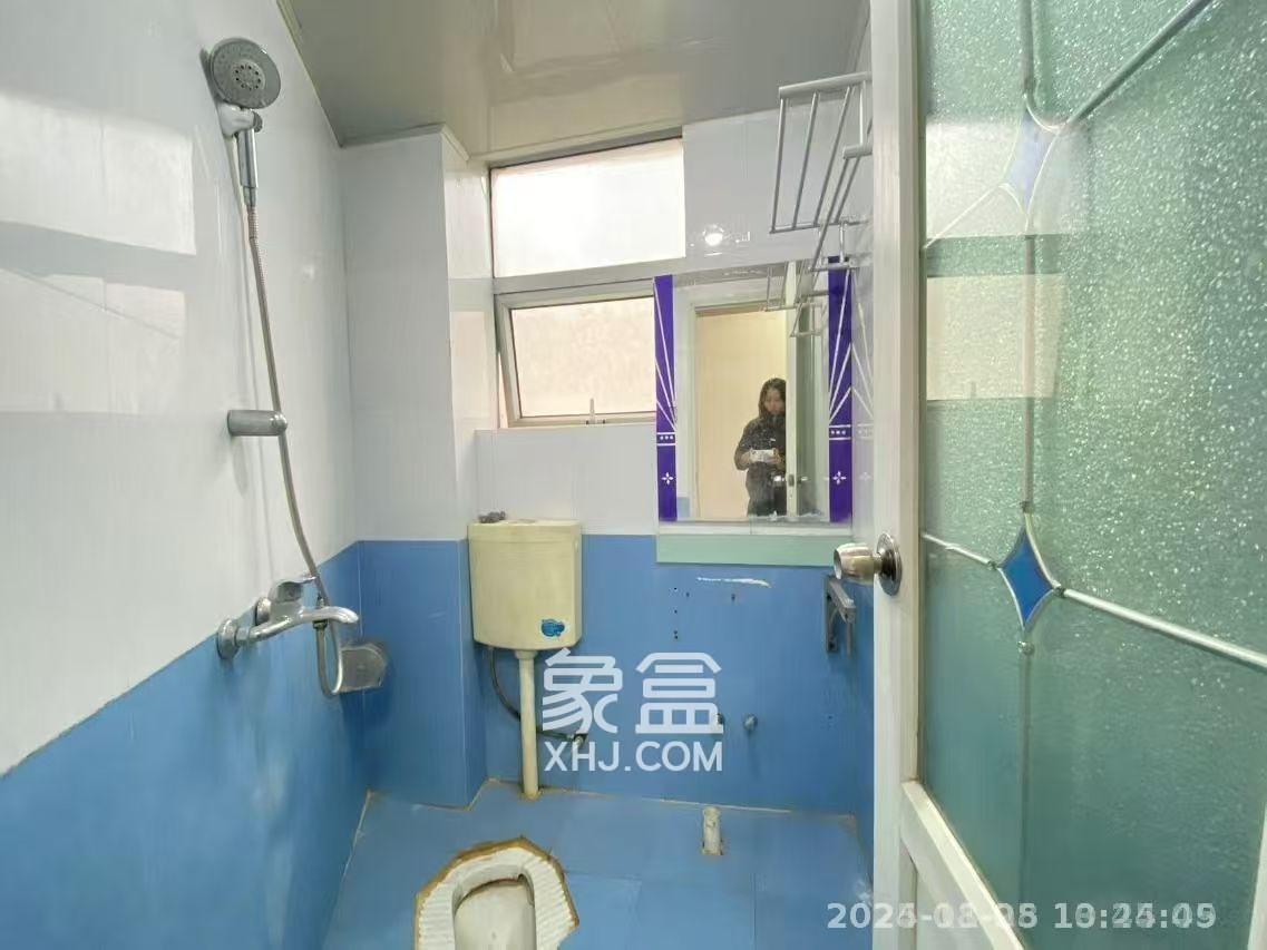 凯通国际城(凯通朝庭) 3室1厅2卫 2200.0元/月 凯通国际城(凯通朝庭) 3室1厅2卫 2200.0元/月室内图