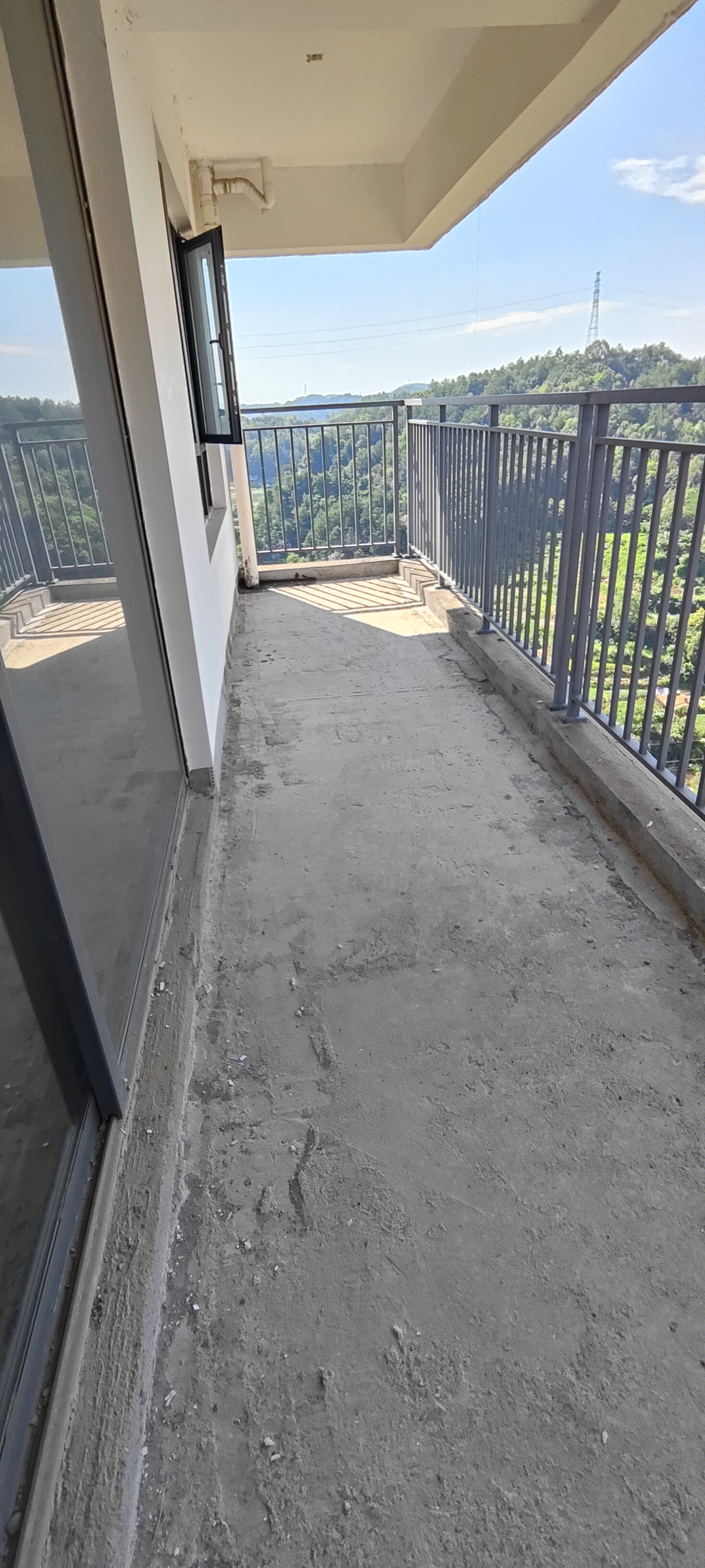 宁邦中心(二期公园里)  4室1厅2卫    88.0万 宁邦中心(二期公园里)  4室1厅2卫    88.0万客厅