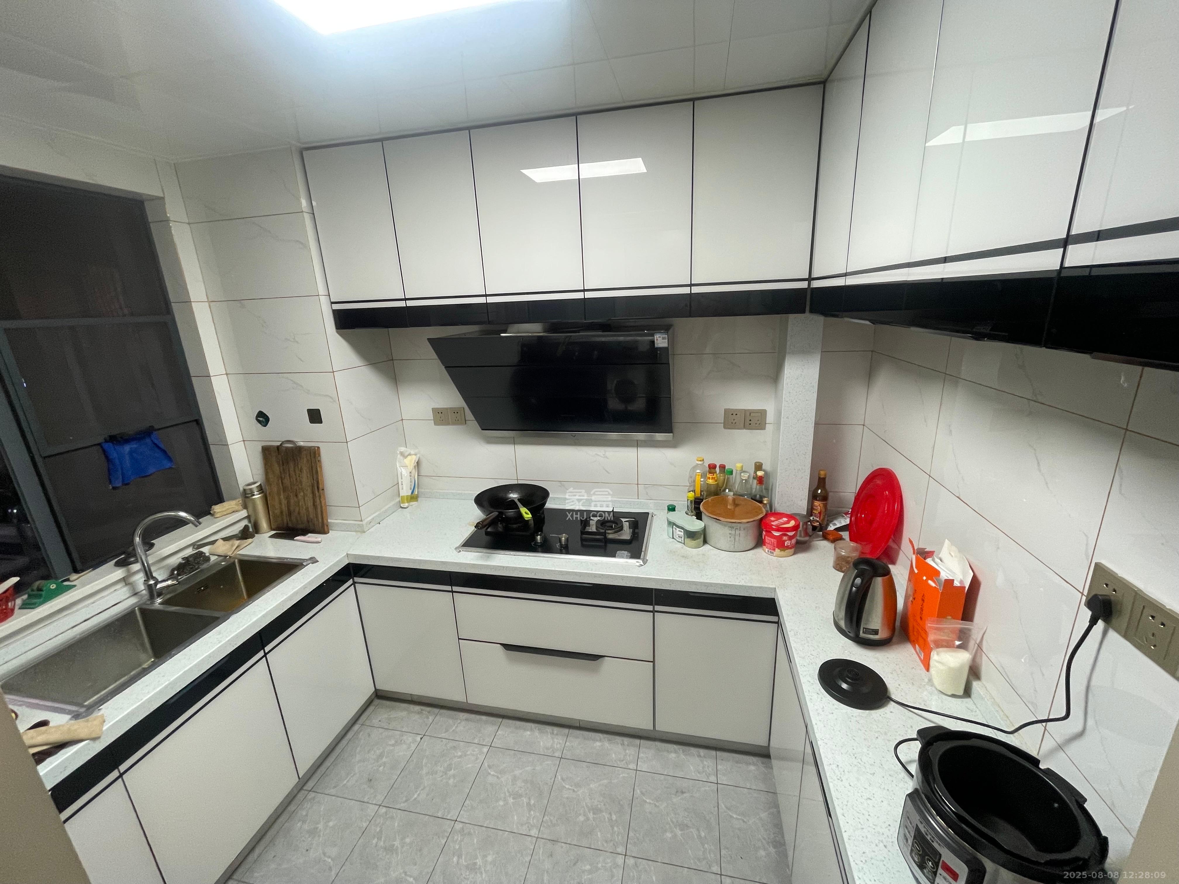 深业喜汇 4室2厅2卫 3200.0元/月 深业喜汇 4室2厅2卫 3200.0元/月室内图