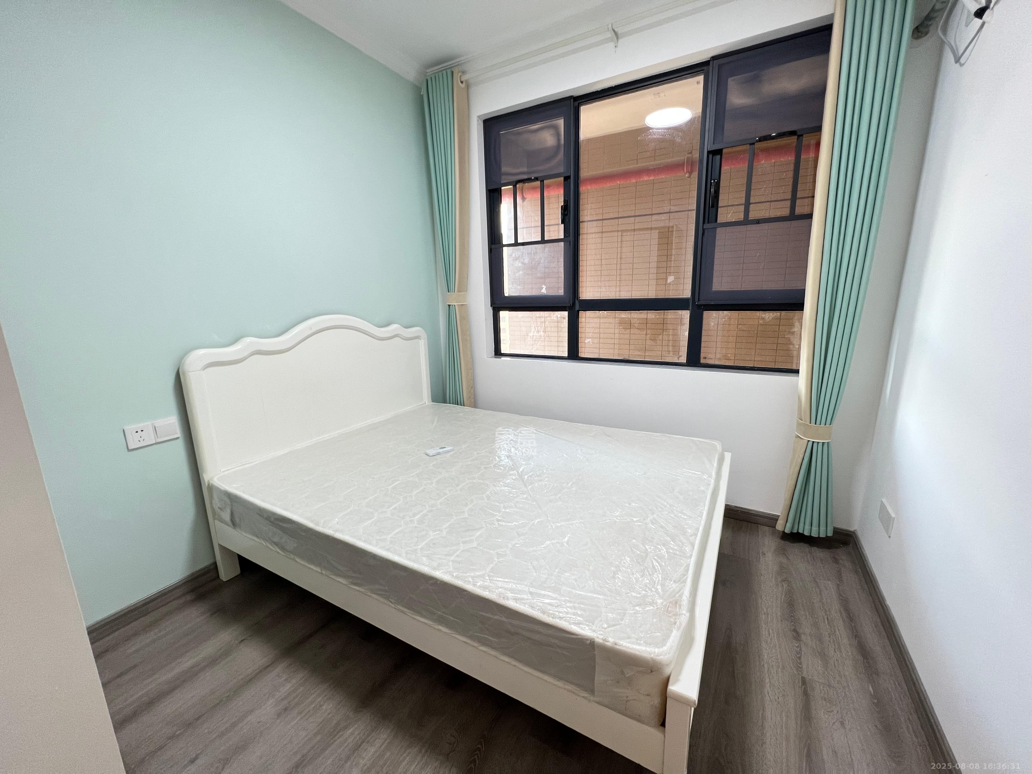 邦盛水岸御园 3室2厅2卫 2300.0元/月 邦盛水岸御园 3室2厅2卫 2300.0元/月室内图