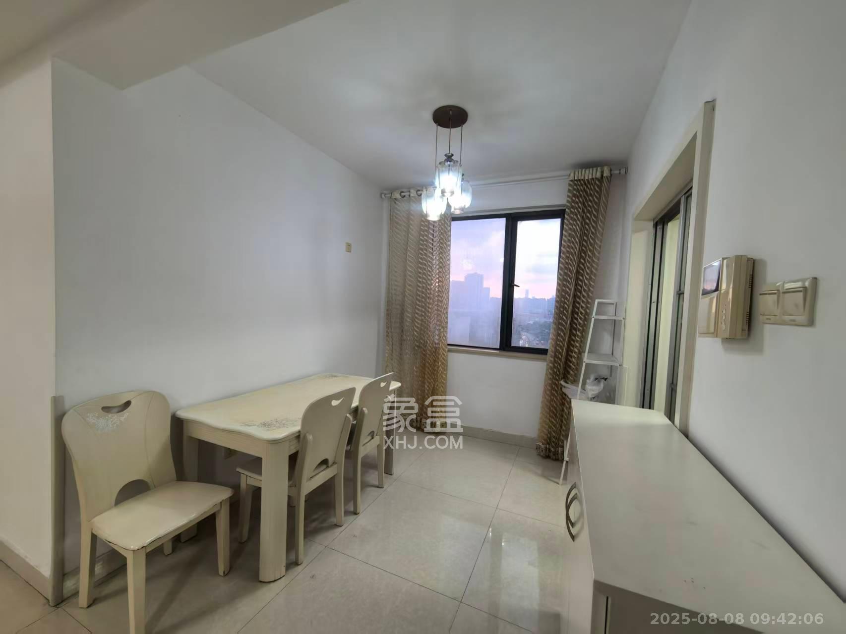 万芙锦城 3室2厅2卫 2600.0元/月 万芙锦城 3室2厅2卫 2600.0元/月室内图