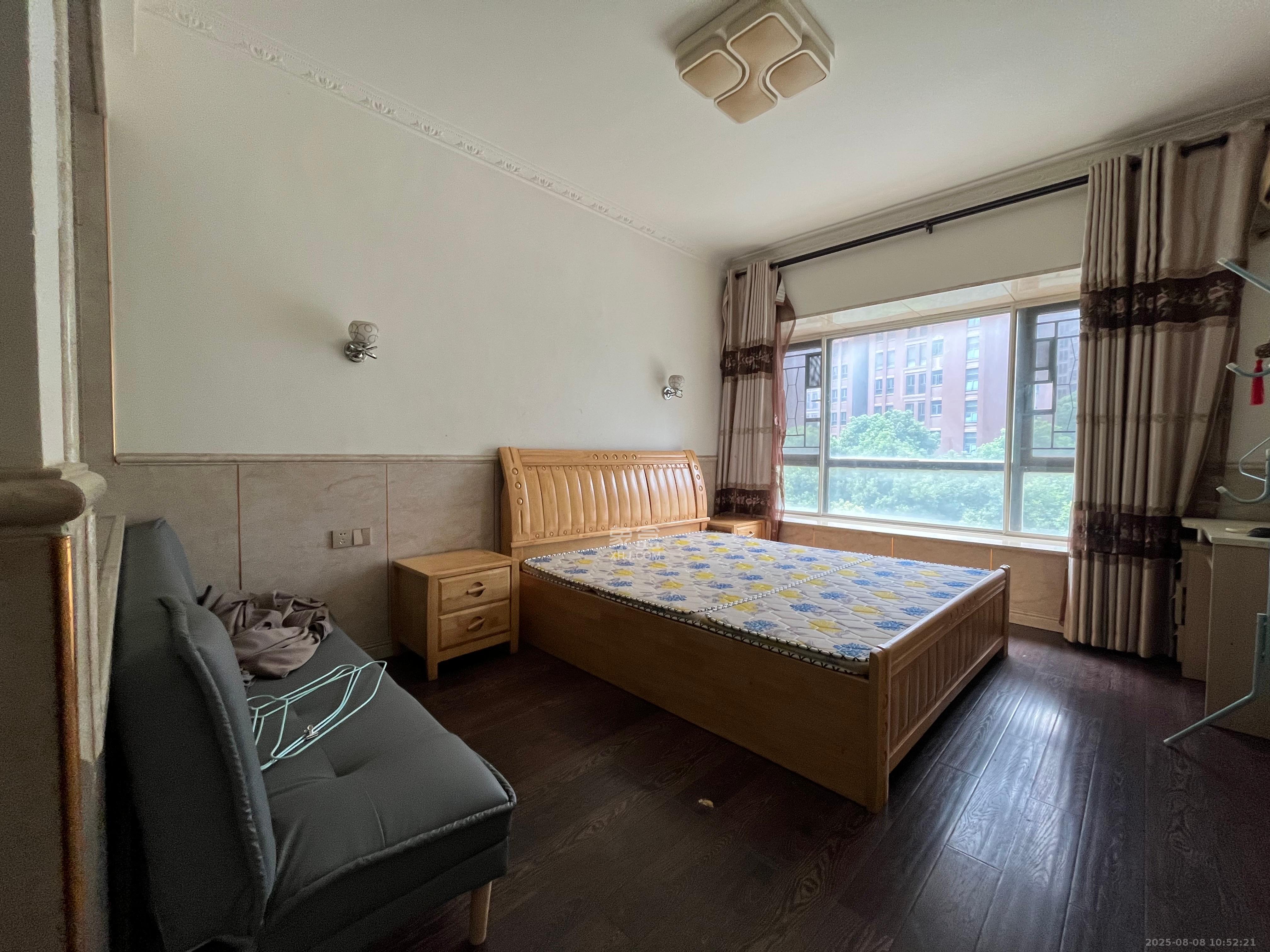 茂华国际湘 3室2厅2卫 3200.0元/月 茂华国际湘 3室2厅2卫 3200.0元/月室内图