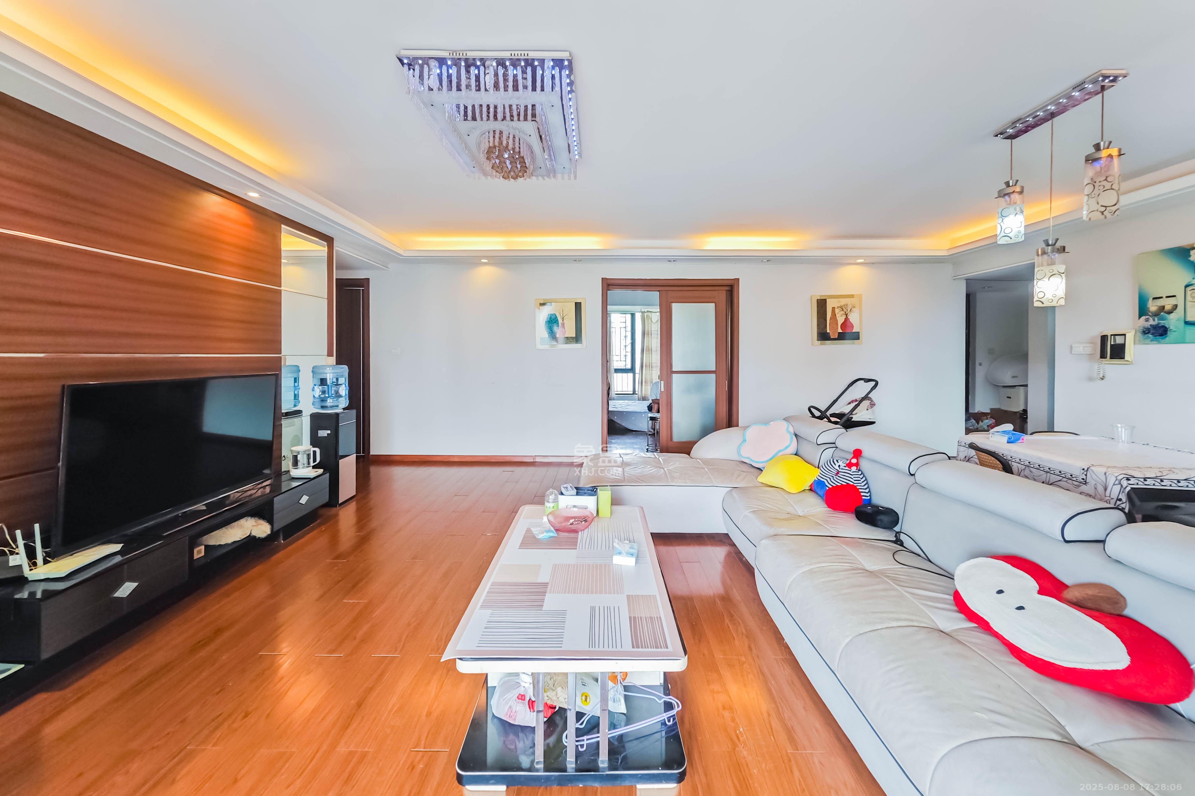 万科金域华府二期  3室2厅2卫    118.0万 万科金域华府二期  3室2厅2卫    118.0万