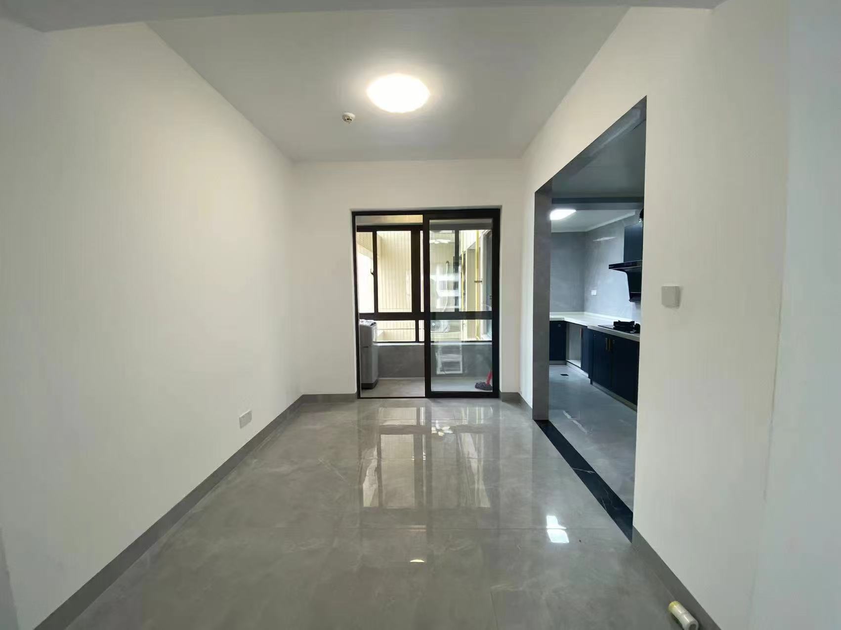 金城新天地 3室2厅2卫 3500.0元/月 金城新天地 3室2厅2卫 3500.0元/月室内图