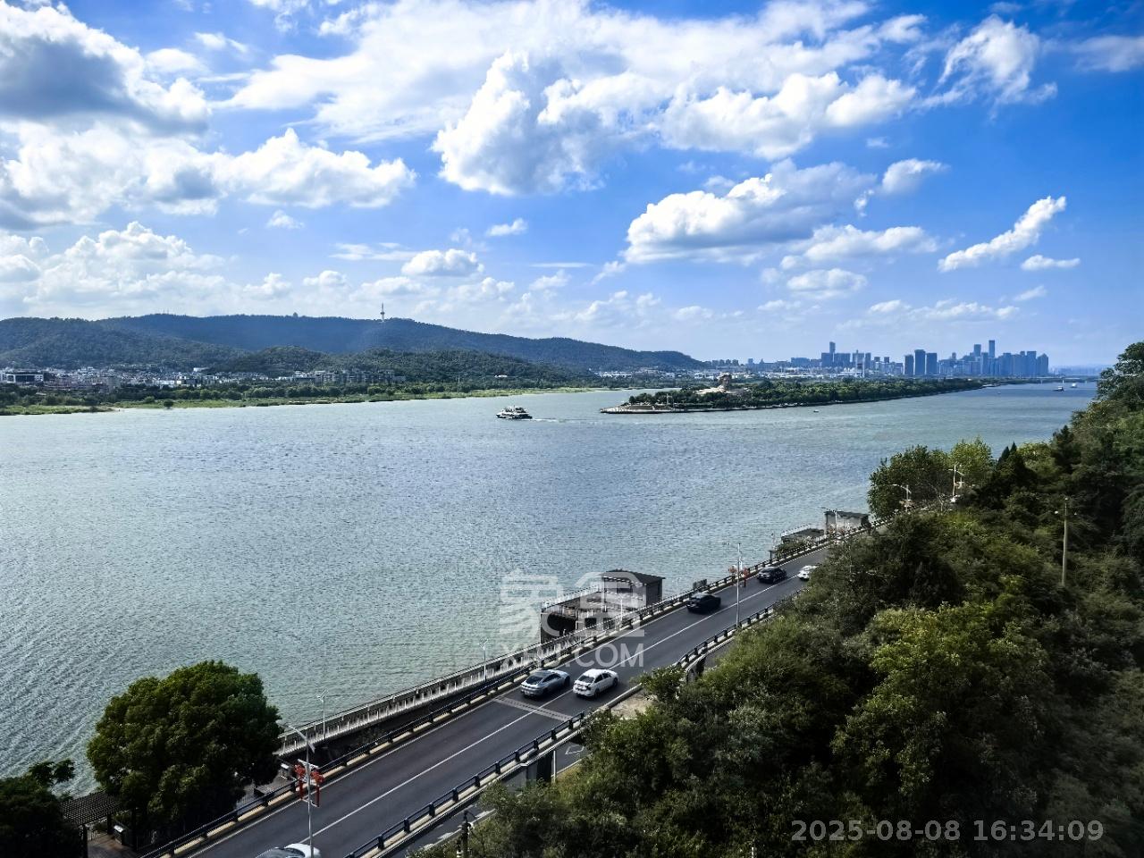 湘江颂  2室1厅1卫   3500.00元/月室内图