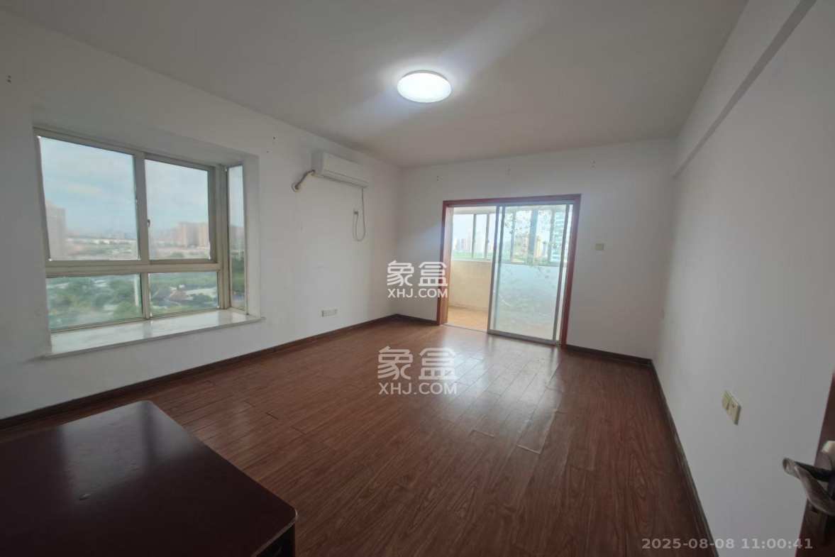 开源鑫阁 4室2厅1卫 2400.0元/月 开源鑫阁 4室2厅1卫 2400.0元/月室内图