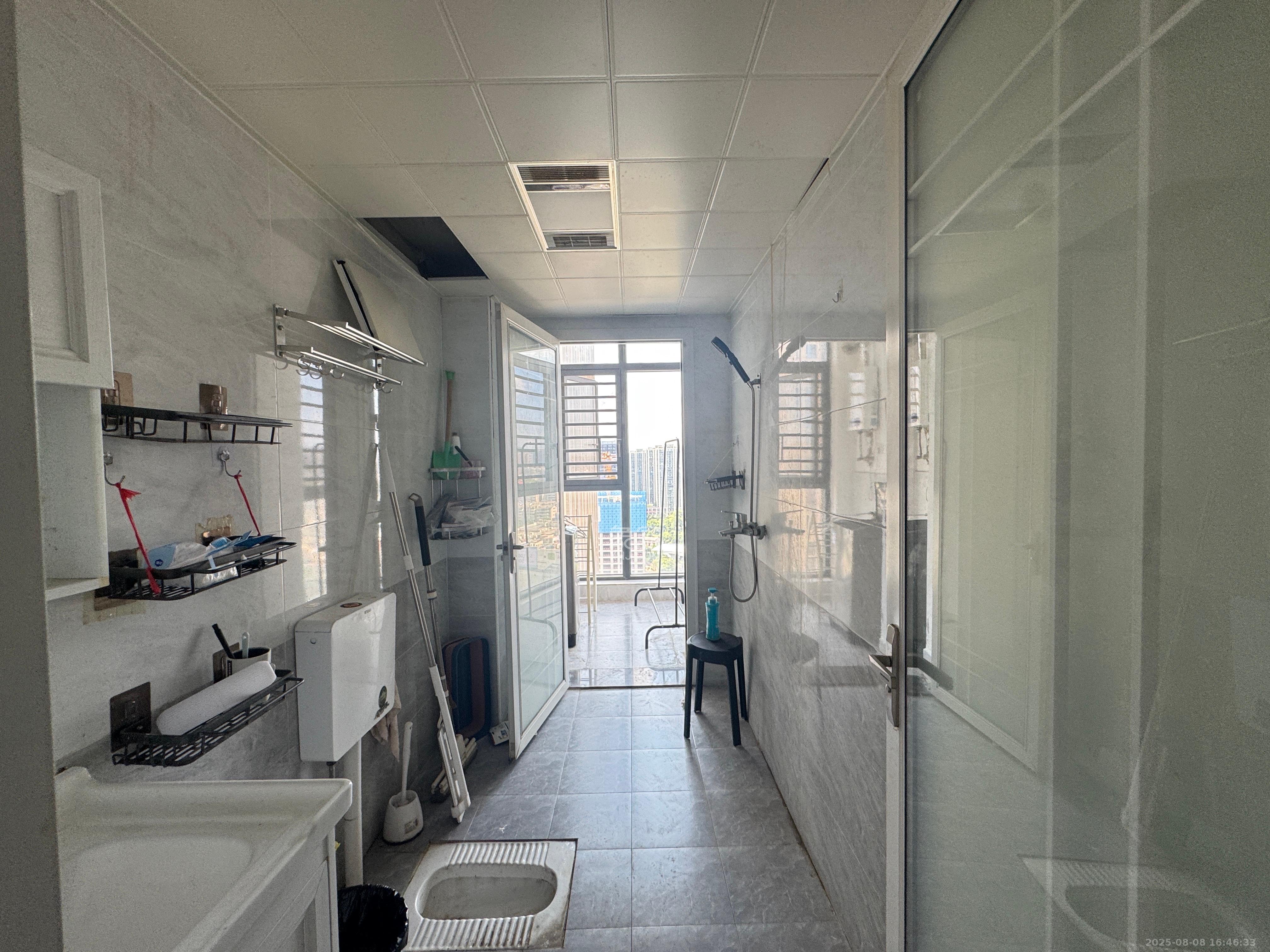 振业城三期  4室2厅2卫    3200.0元/月 振业城三期  4室2厅2卫    3200.0元/月室内图