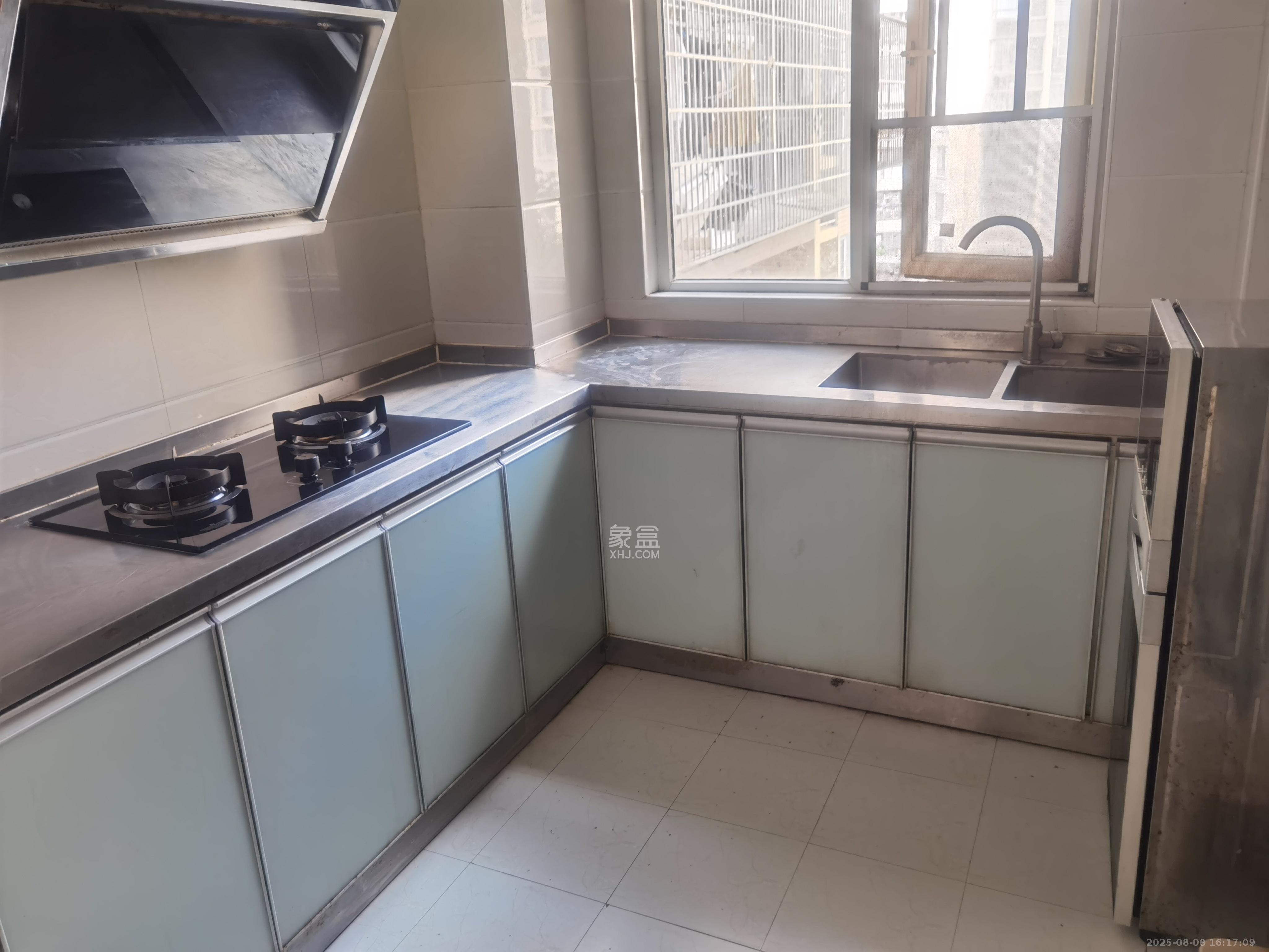 嘉华城(一期) 2室2厅1卫 2200.0元/月 嘉华城(一期) 2室2厅1卫 2200.0元/月室内图