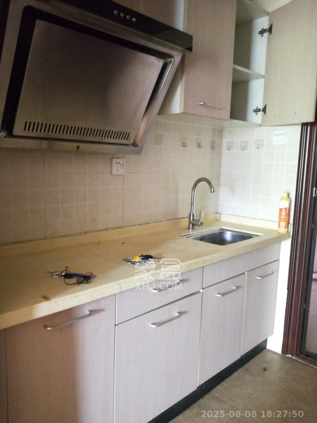 花漾年华(桂花园) 1室1厅1卫 1200.0元/月 花漾年华(桂花园) 1室1厅1卫 1200.0元/月室内图