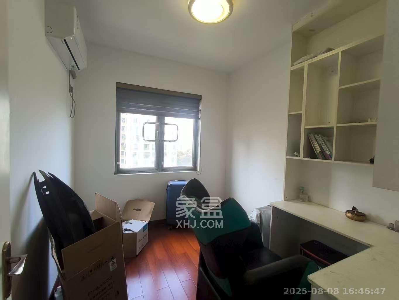 阳光100一期、四五期 3室2厅2卫 3450.0元/月 阳光100一期、四五期 3室2厅2卫 3450.0元/月室内图