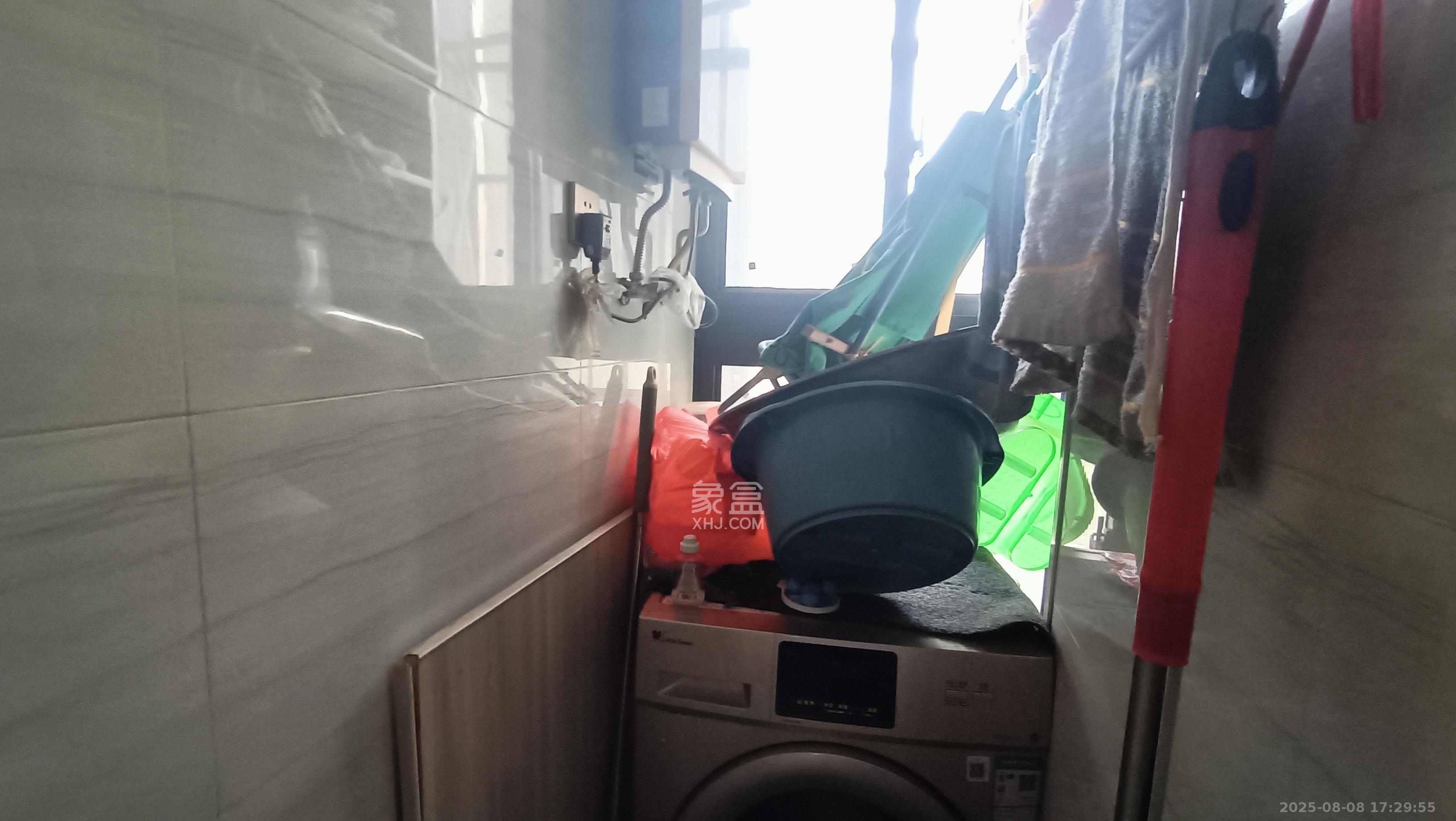 九华新城  1室1厅1卫   1100.00元/月室内图