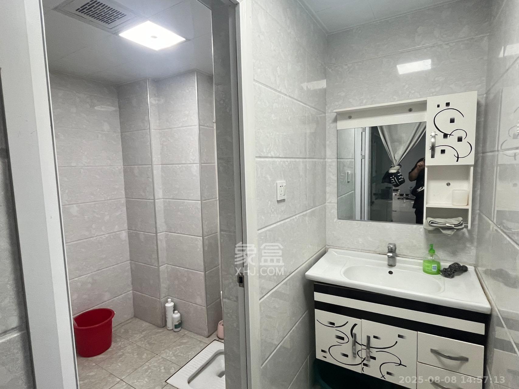 北辰三角洲B1E1区  1室1厅1卫    9000.0元/月 北辰三角洲B1E1区  1室1厅1卫    9000.0元/月室内图