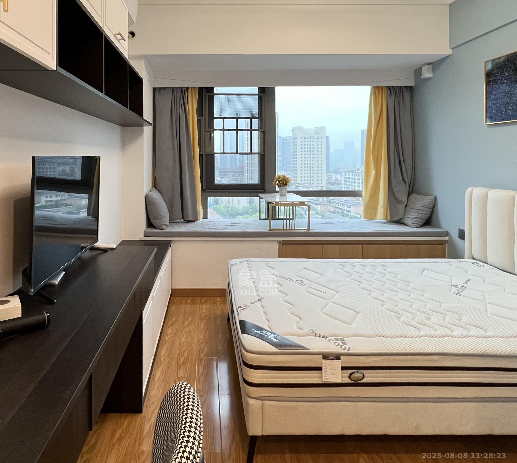 阳光城檀悦  1室1厅1卫    2000.0元/月室内图