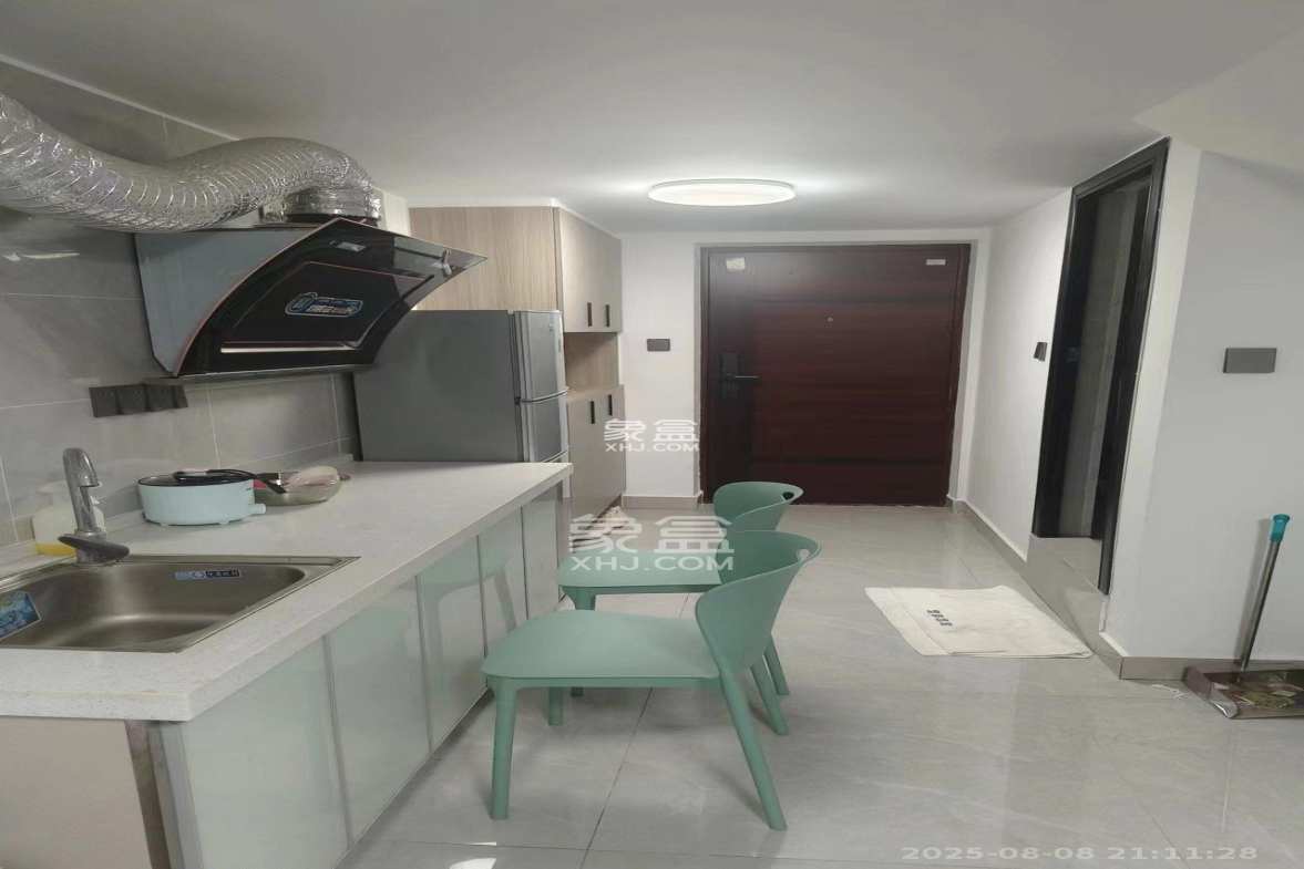 天麓轻奢国际 2室1厅1卫 1600.0元/月 天麓轻奢国际 2室1厅1卫 1600.0元/月室内图