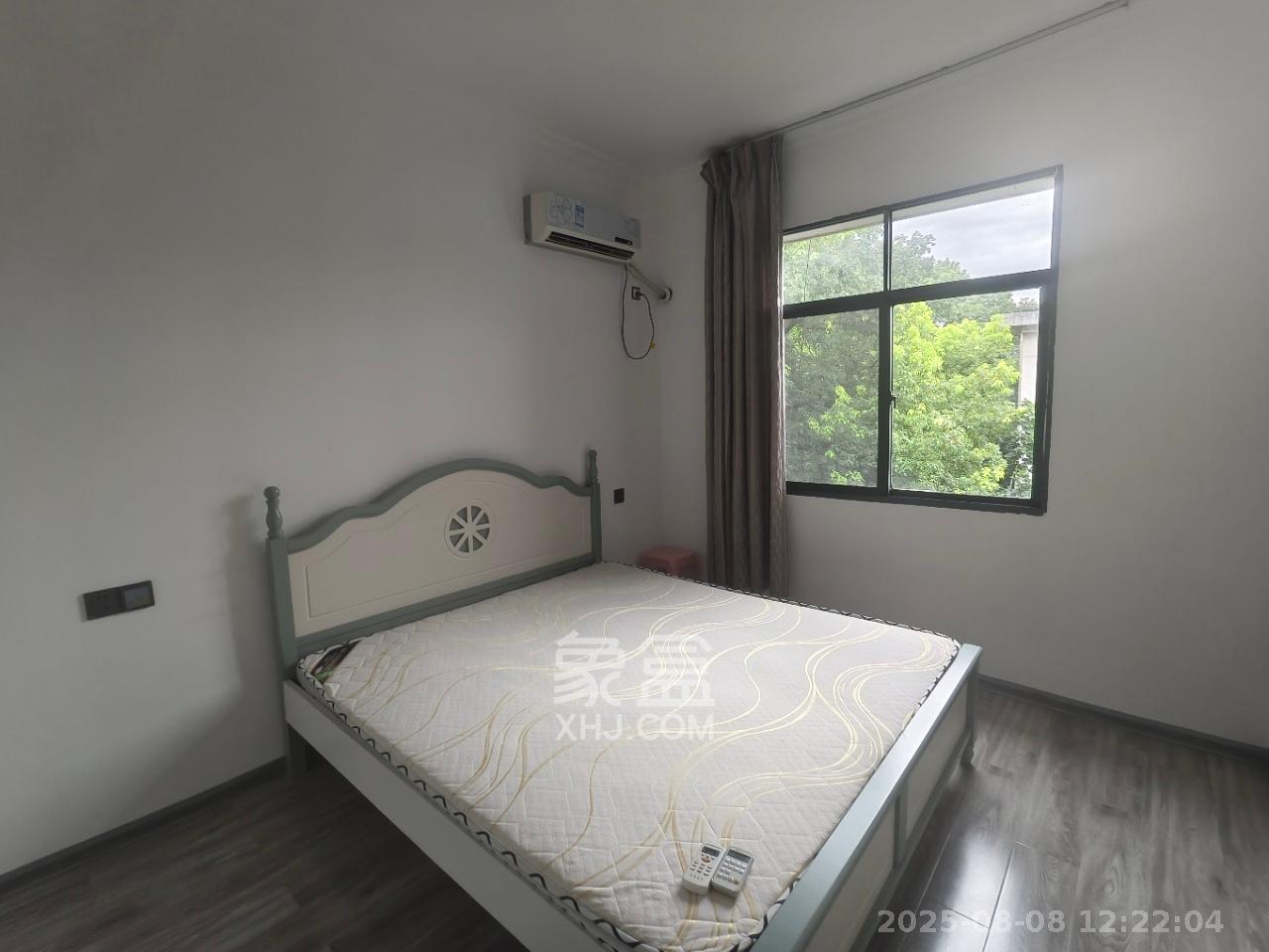 植物园家属楼 2室1厅1卫 1600.00元/月 植物园家属楼 2室1厅1卫 1600.00元/月室内图