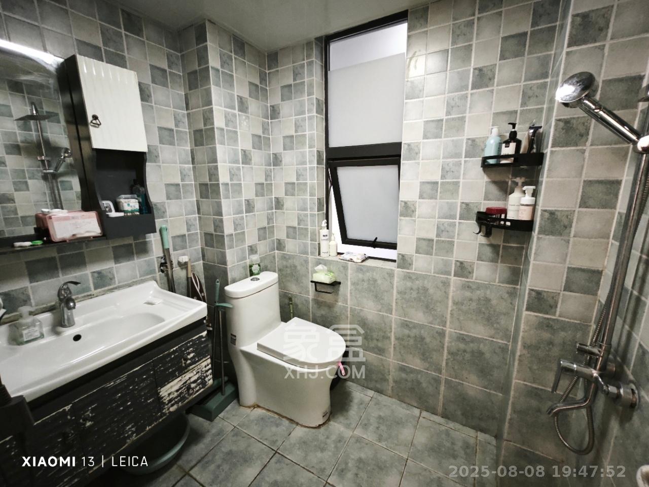 天鸿天府（天鸿中央大院）  2室1厅1卫    2300.0元/月室内图