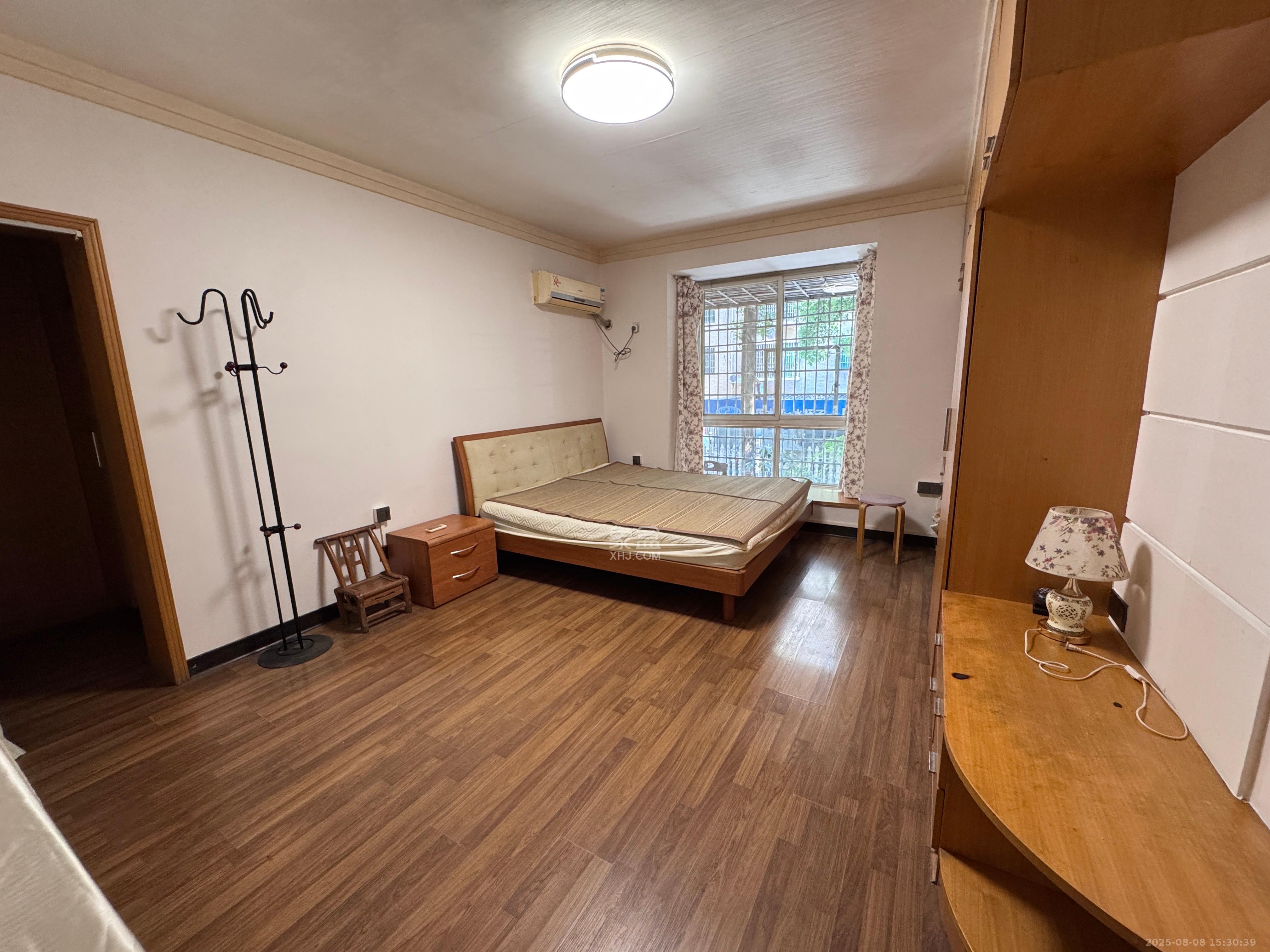 滨江美寓(滨江丽园)  3室2厅2卫    2000.0元/月 滨江美寓(滨江丽园)  3室2厅2卫    2000.0元/月室内图