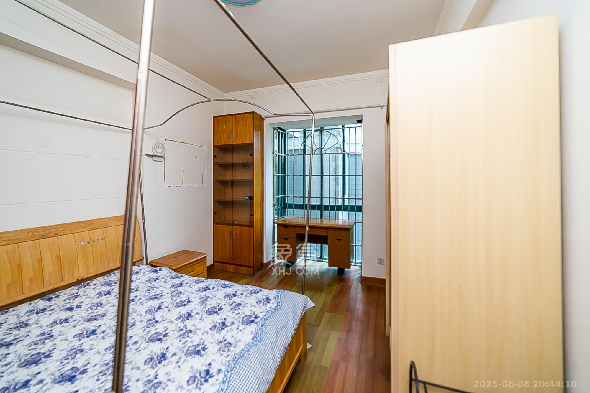 华盛家园  3室2厅2卫    96.0万 华盛家园  3室2厅2卫    96.0万卧室