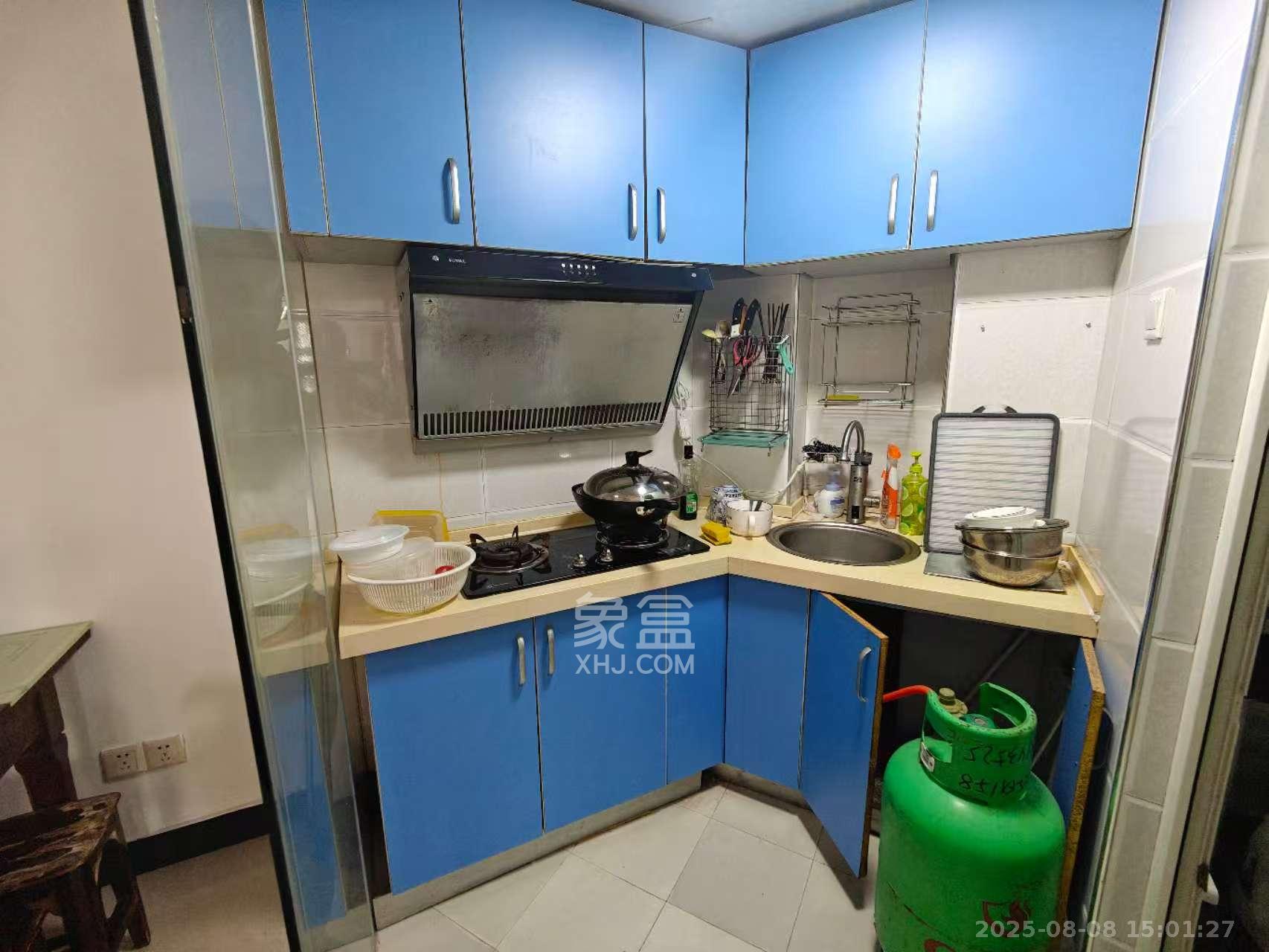 西罗亚大厦  2室2厅1卫   3000.00元/月室内图