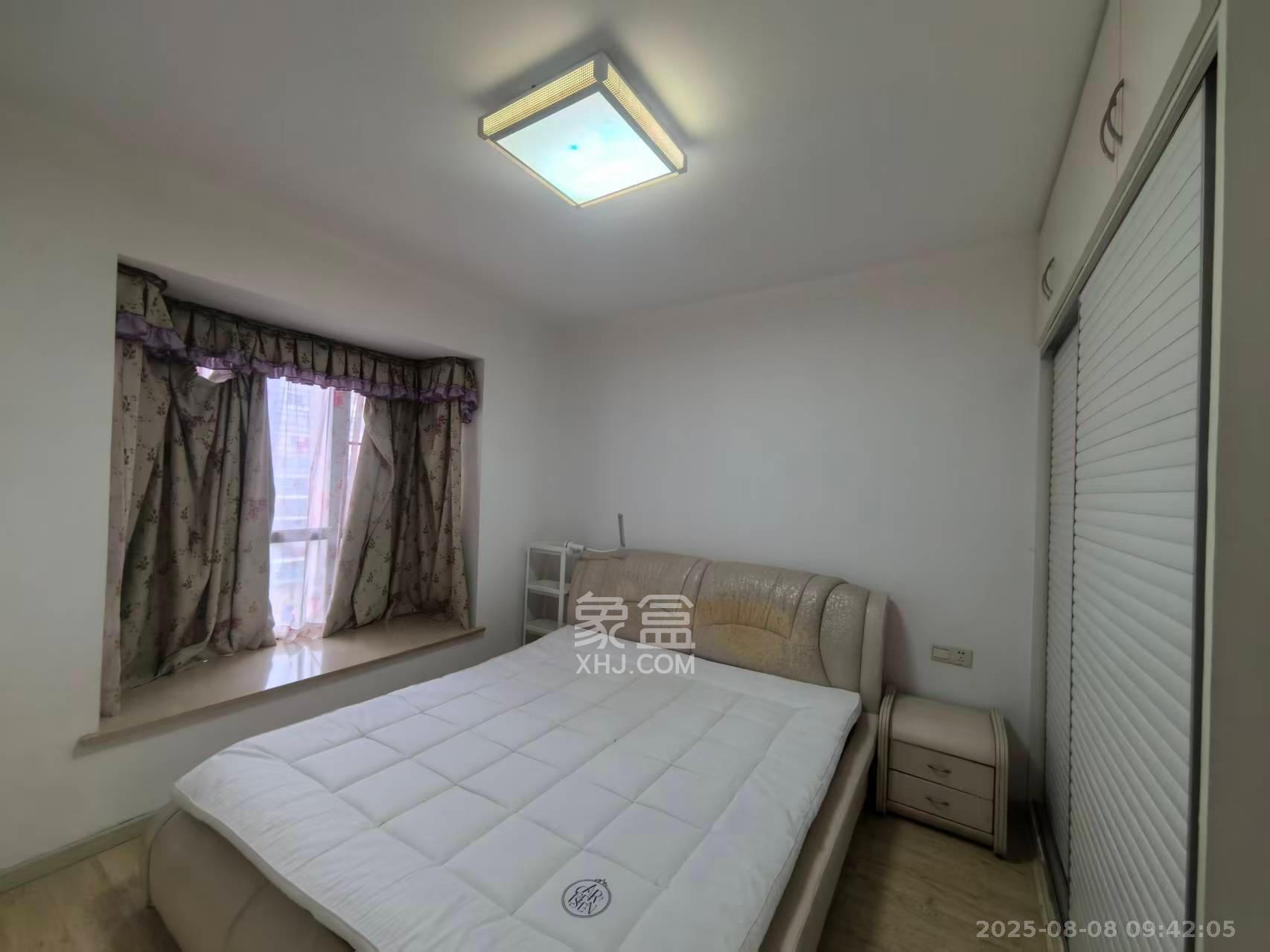 万芙锦城 3室2厅2卫 2600.0元/月 万芙锦城 3室2厅2卫 2600.0元/月室内图