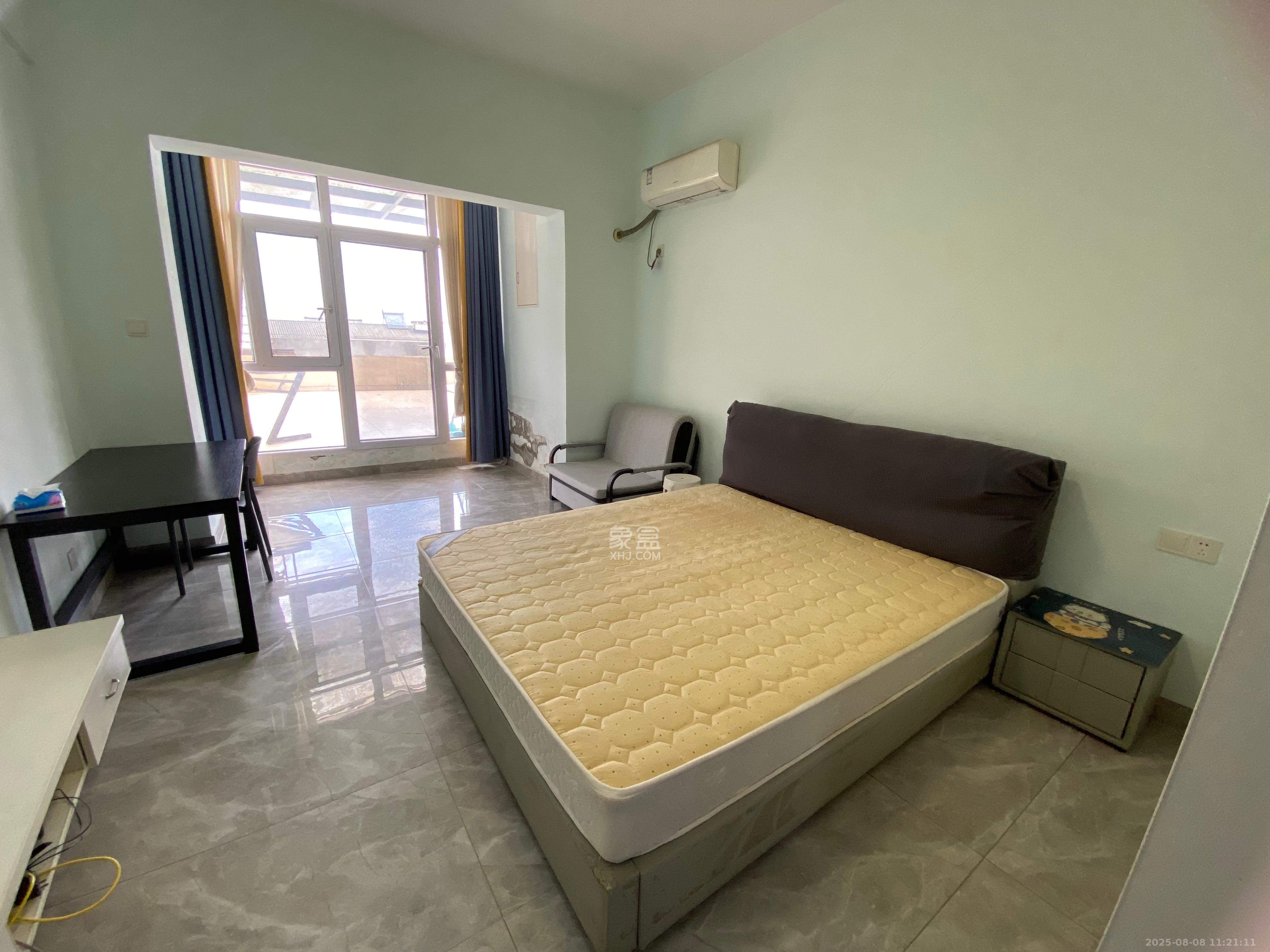 金鹰商业广场(金鹰商业大厦) 1室0厅0卫 1000.0元/月 金鹰商业广场(金鹰商业大厦) 1室0厅0卫 1000.0元/月室内图