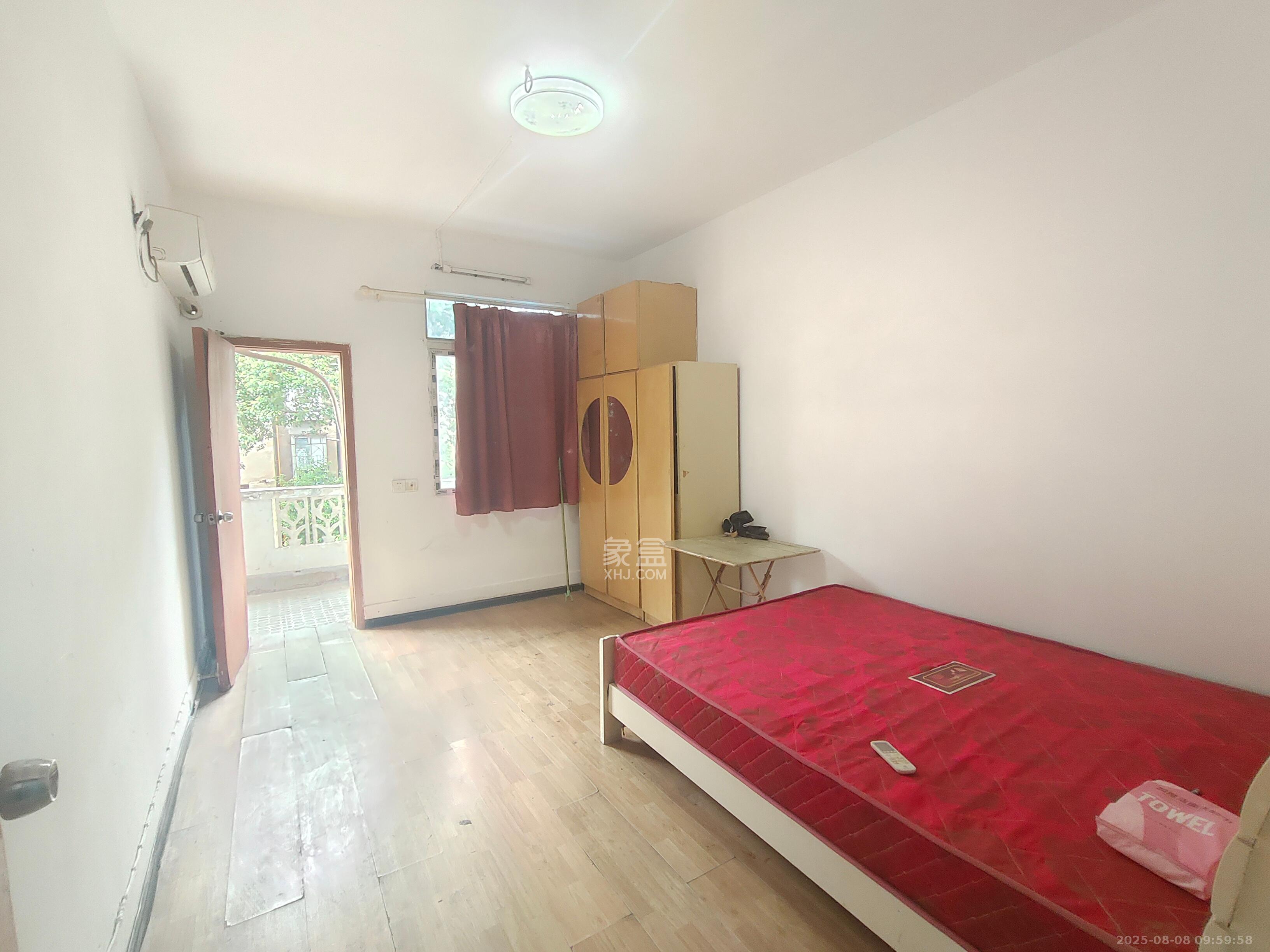 人民新村 3室1厅1卫 1800.0元/月 人民新村 3室1厅1卫 1800.0元/月室内图