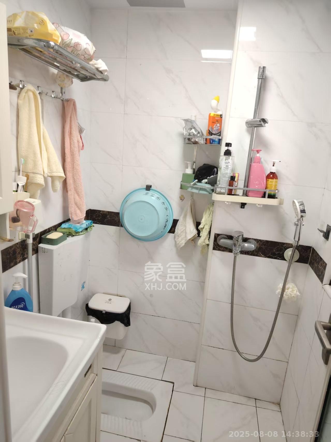 兰亭湾畔  3室2厅1卫   2600.00元/月室内图