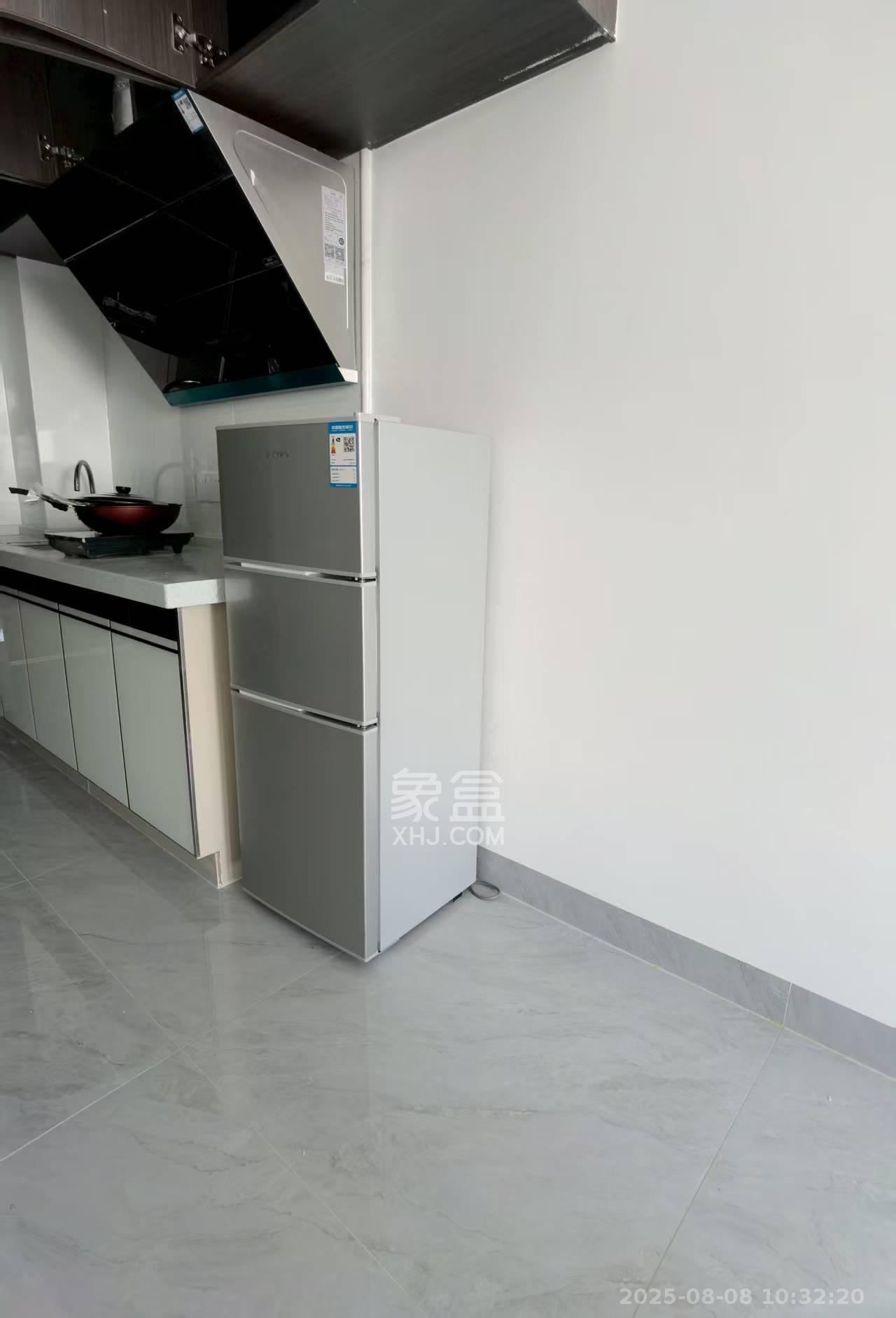 龙湖湘江星座(祺鑫星座公寓) 1室1厅1卫 1600.0元/月 龙湖湘江星座(祺鑫星座公寓) 1室1厅1卫 1600.0元/月室内图