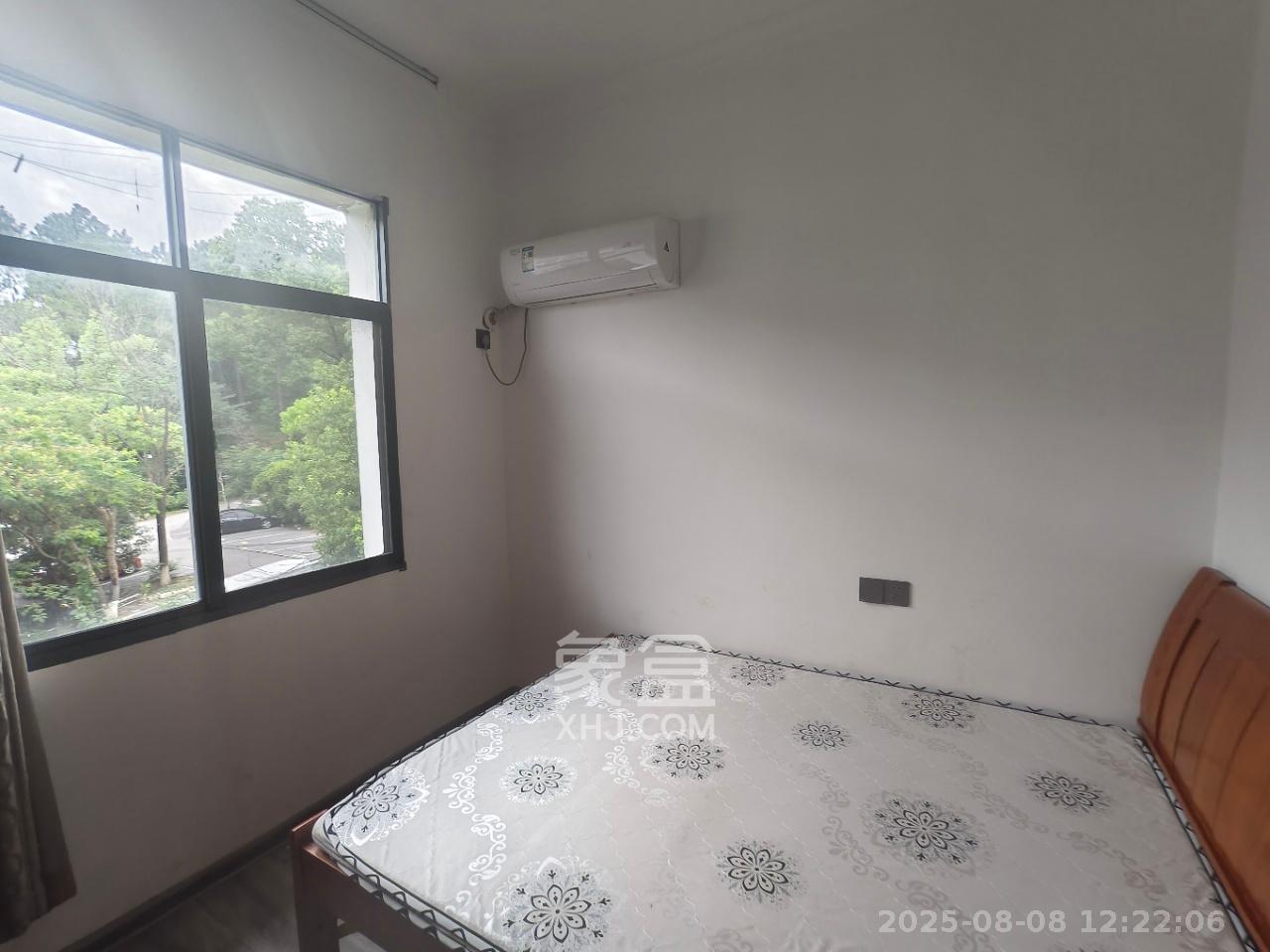 植物园家属楼 2室1厅1卫 1600.00元/月 植物园家属楼 2室1厅1卫 1600.00元/月室内图