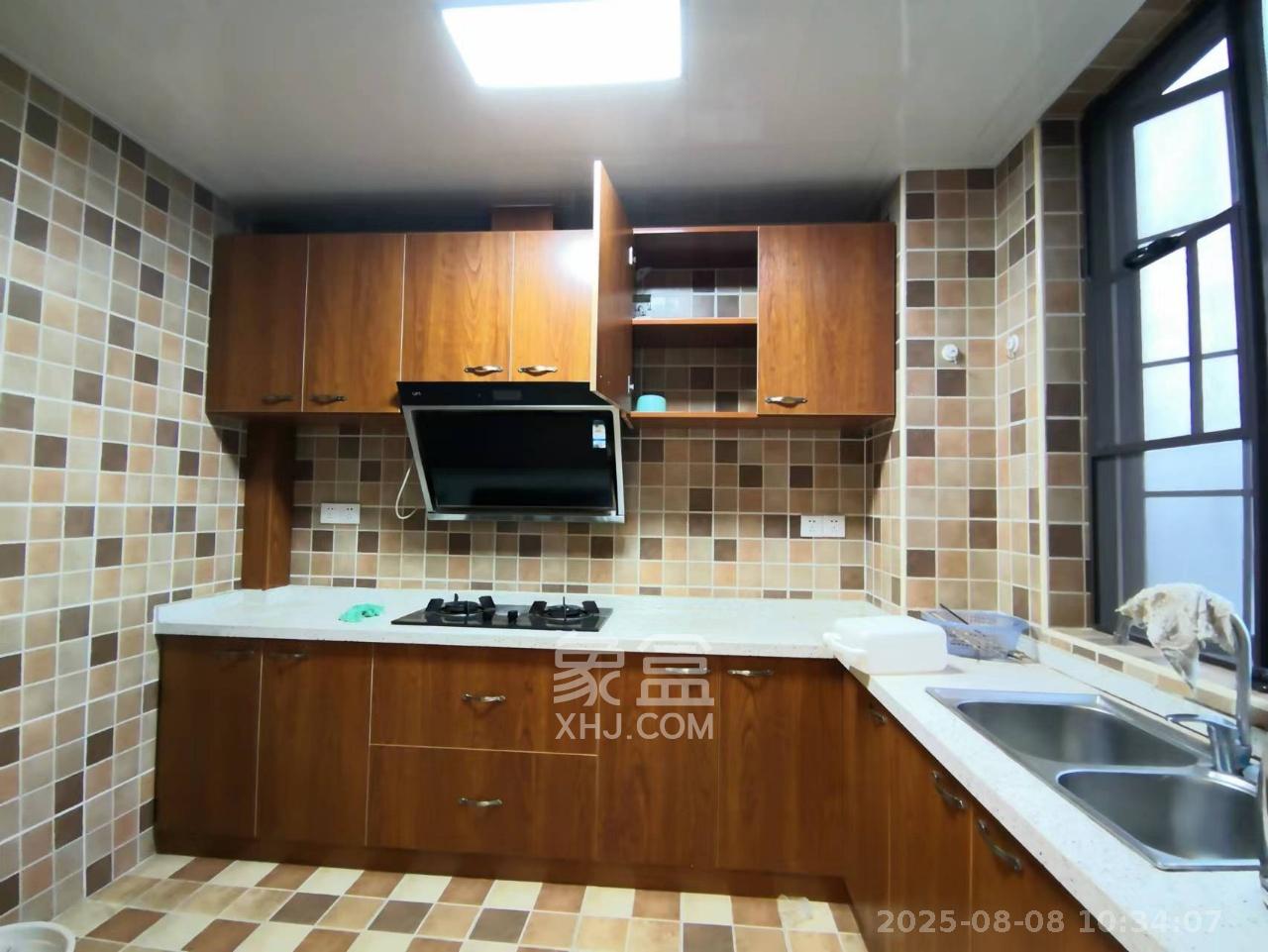 宏聚地中海 3室2厅2卫 2000.0元/月 宏聚地中海 3室2厅2卫 2000.0元/月室内图