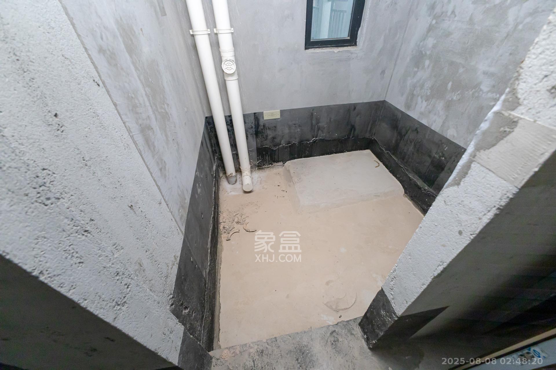 越秀湘江星汇城二期  4室2厅2卫    94.0万卫生间