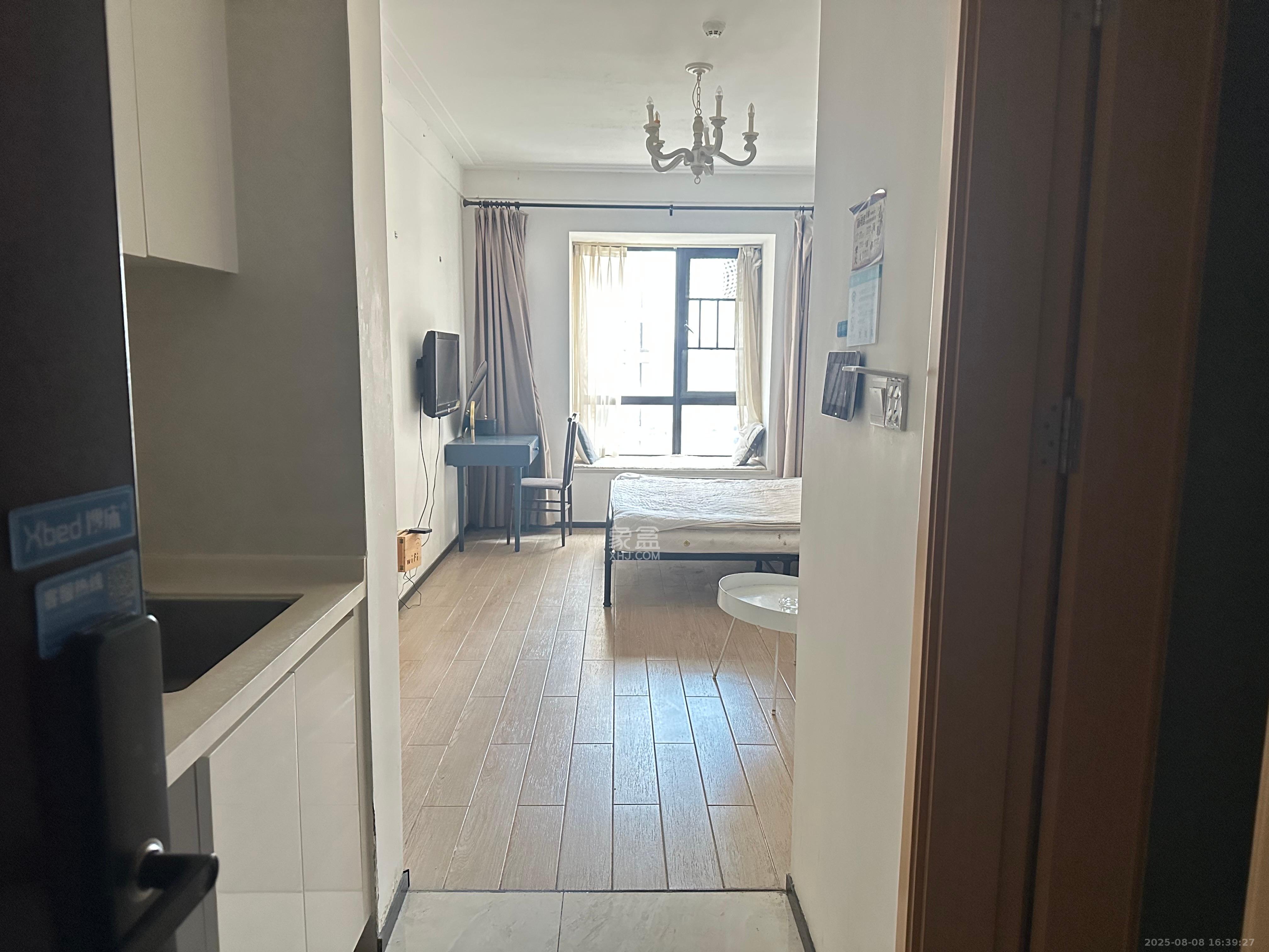 中海国际二期  1室0厅1卫    1000.0元/月 中海国际二期  1室0厅1卫    1000.0元/月室内图