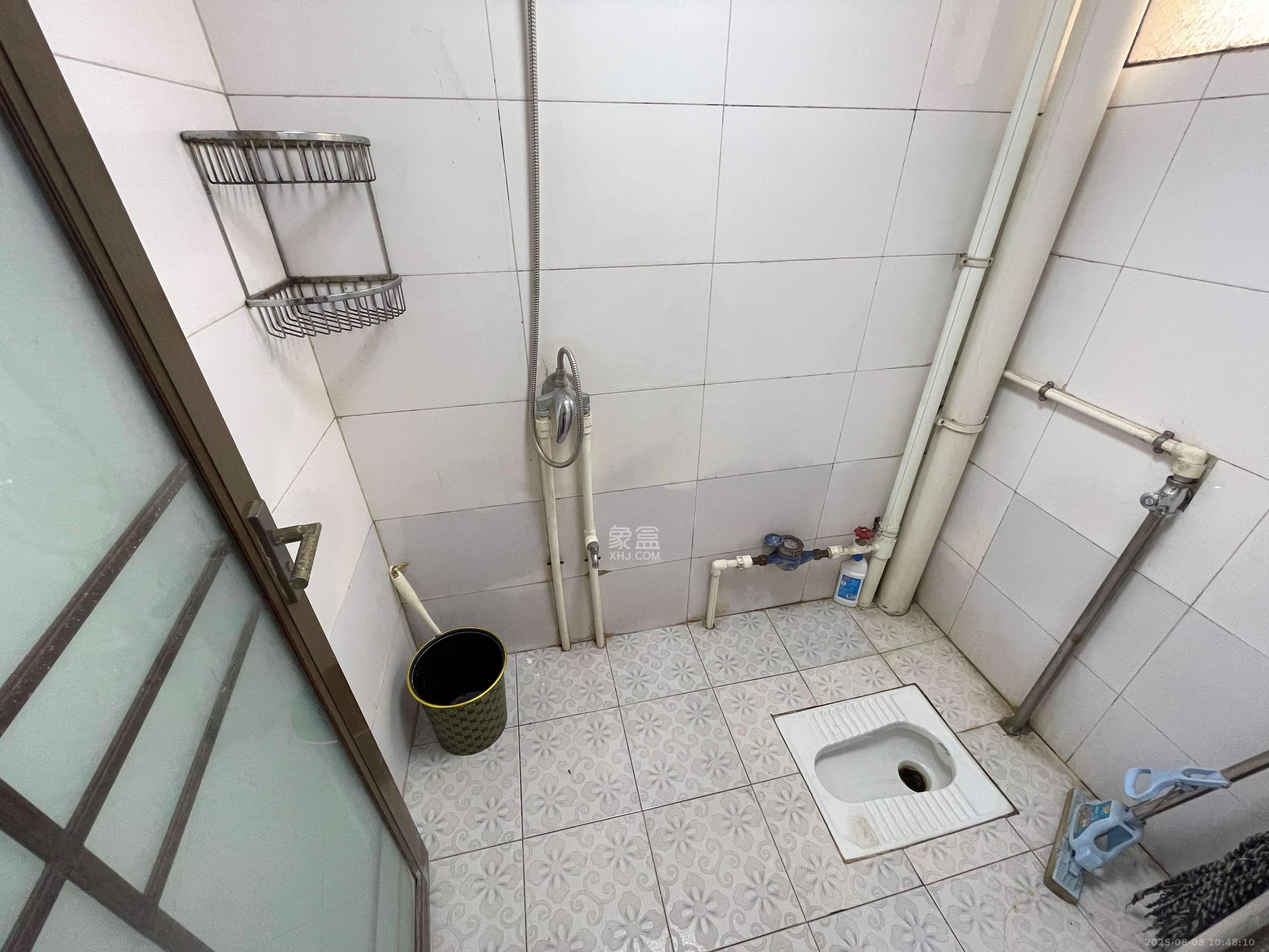 汽车西站商贸城(河西望城坡) 4室1厅1卫 2000.0元/月 汽车西站商贸城(河西望城坡) 4室1厅1卫 2000.0元/月室内图