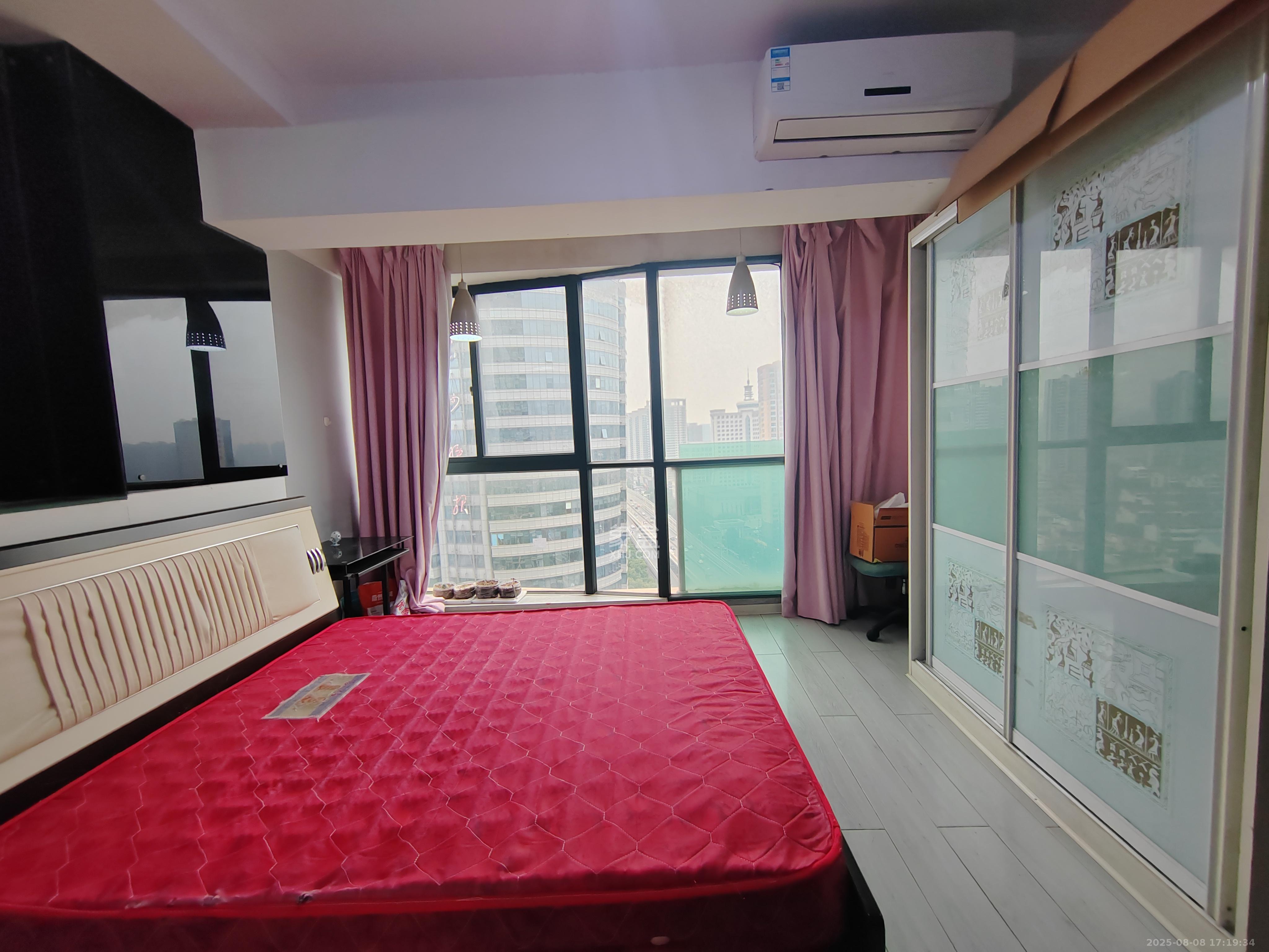 上东印象  1室1厅1卫    1400.0元/月室内图