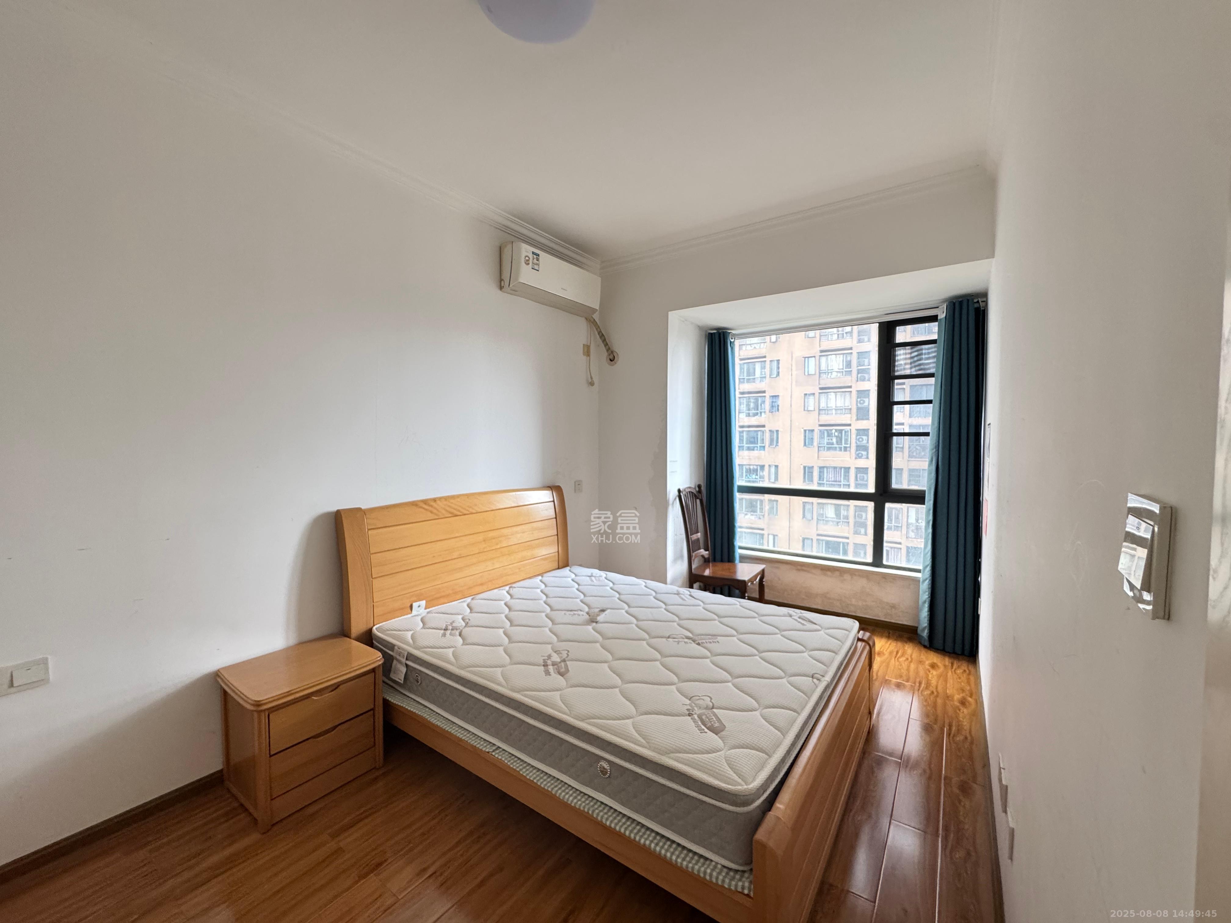 万博汇  2室1厅1卫    2700.0元/月室内图