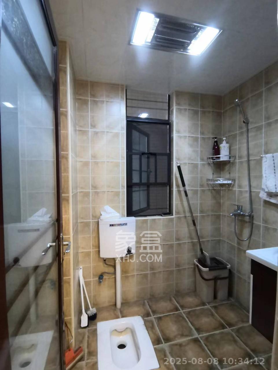 宏聚地中海 3室2厅2卫 2000.0元/月 宏聚地中海 3室2厅2卫 2000.0元/月室内图