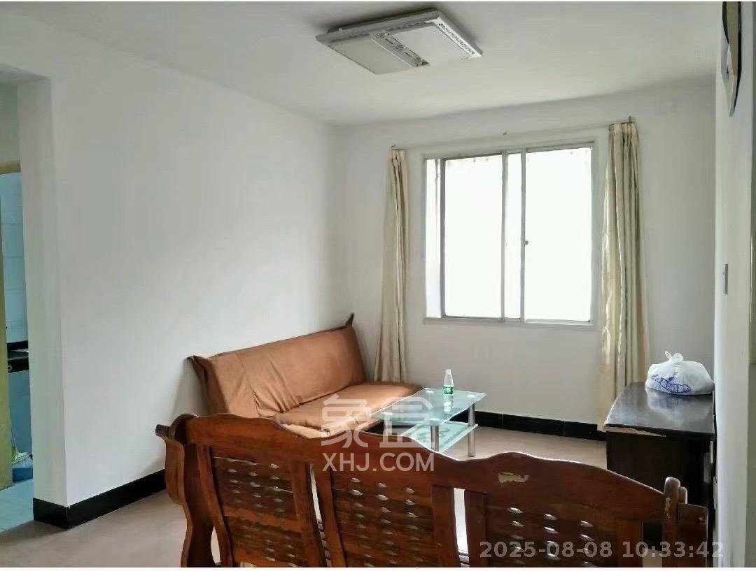 荷花园安置小区 1室0厅0卫 1600.0元/月 荷花园安置小区 1室0厅0卫 1600.0元/月室内图