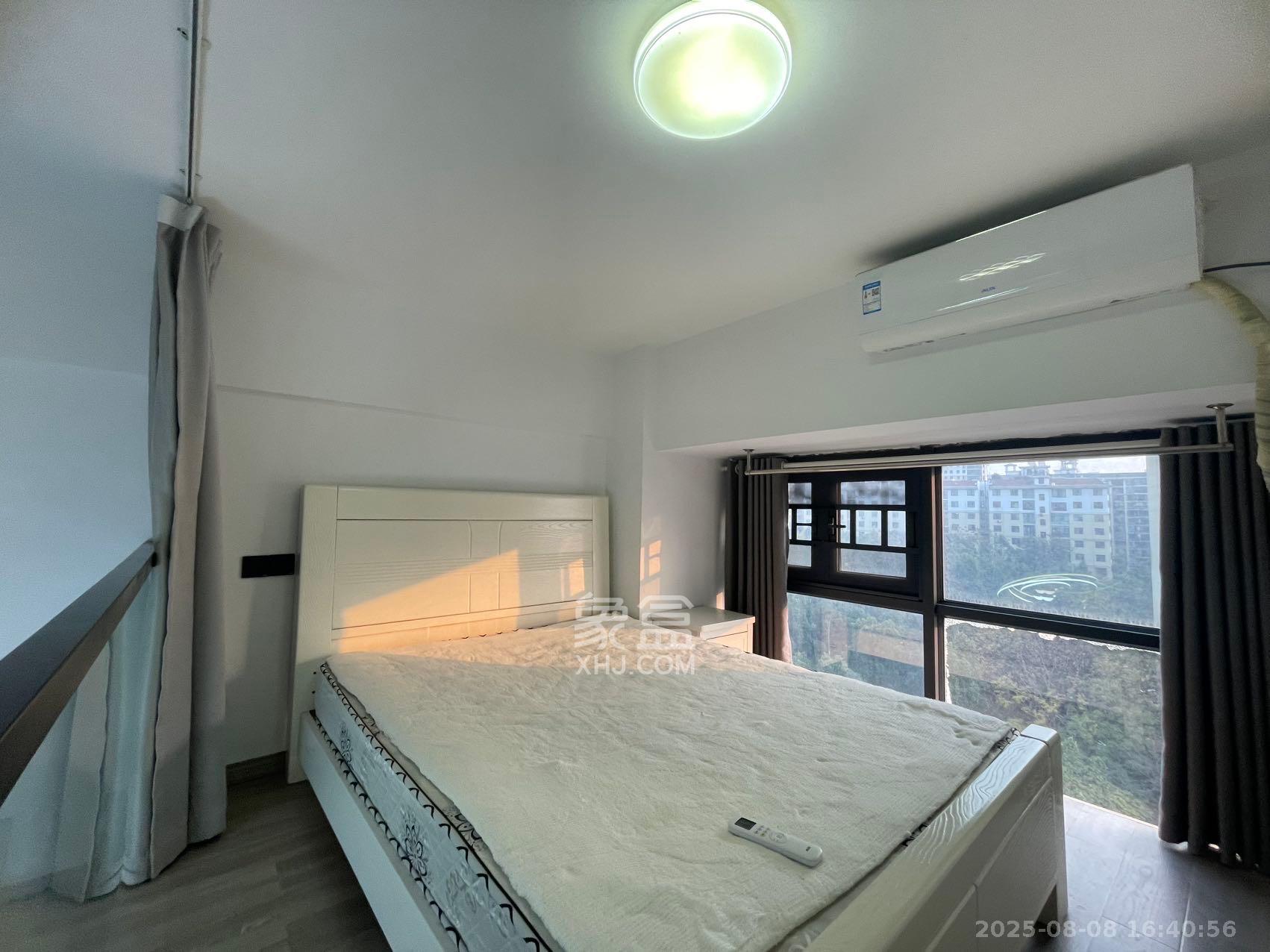 弘坤云寓  2室1厅1卫    2400.0元/月室内图