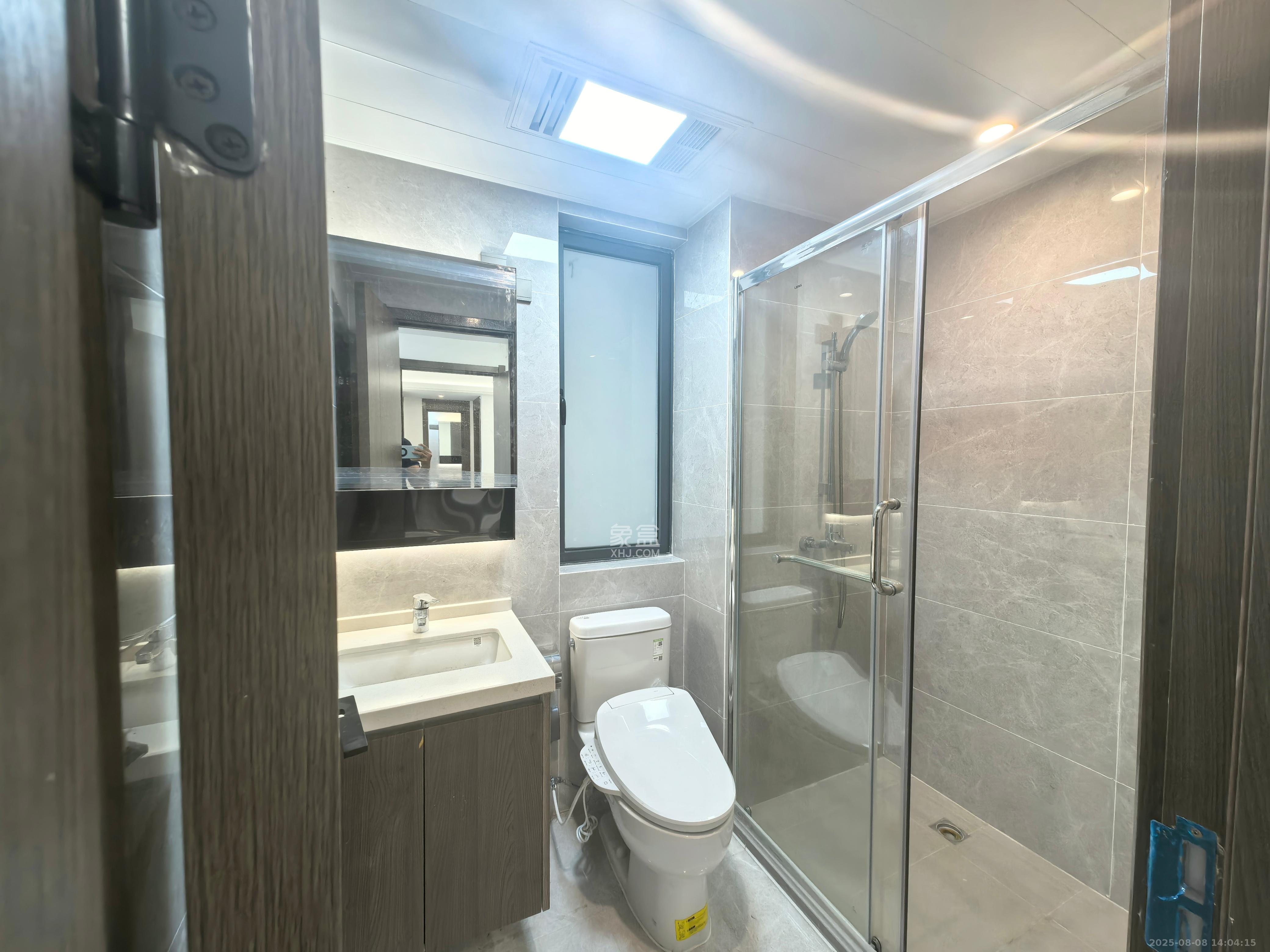 欣利梅溪左岸  3室2厅2卫    3500.0元/月 欣利梅溪左岸  3室2厅2卫    3500.0元/月室内图