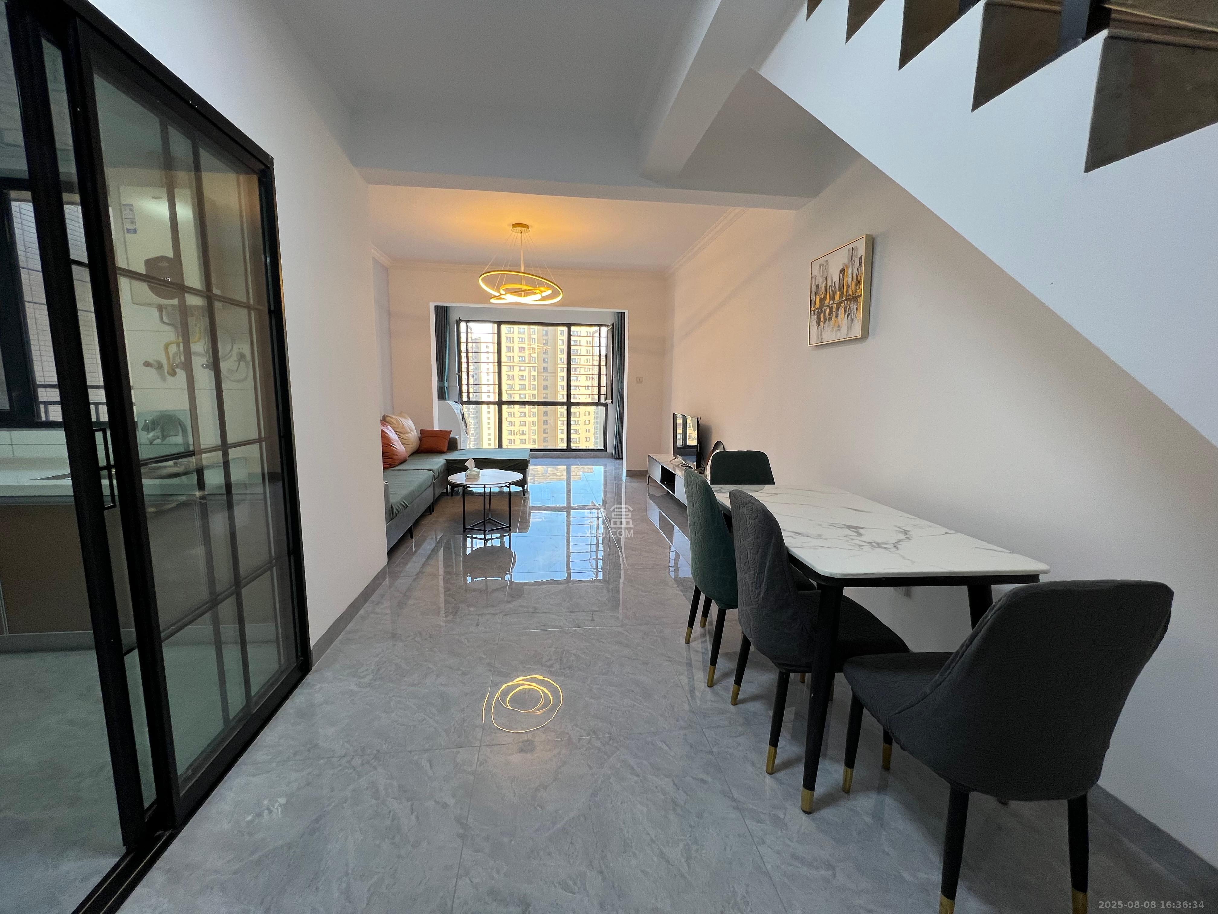 邦盛水岸御园 3室2厅2卫 2300.0元/月 邦盛水岸御园 3室2厅2卫 2300.0元/月室内图