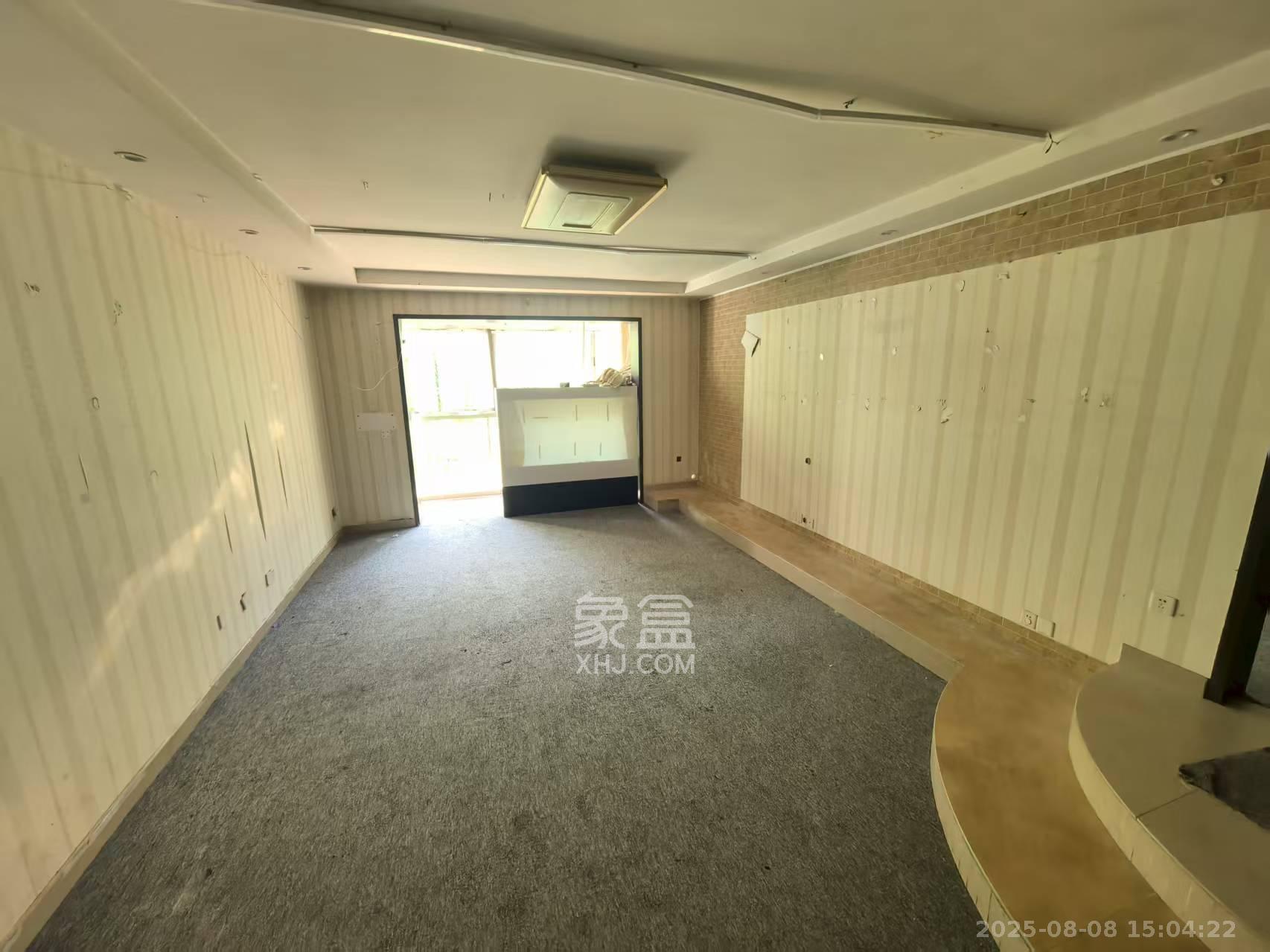 申奥美域  5室2厅2卫    3200.0元/月 申奥美域  5室2厅2卫    3200.0元/月室内图