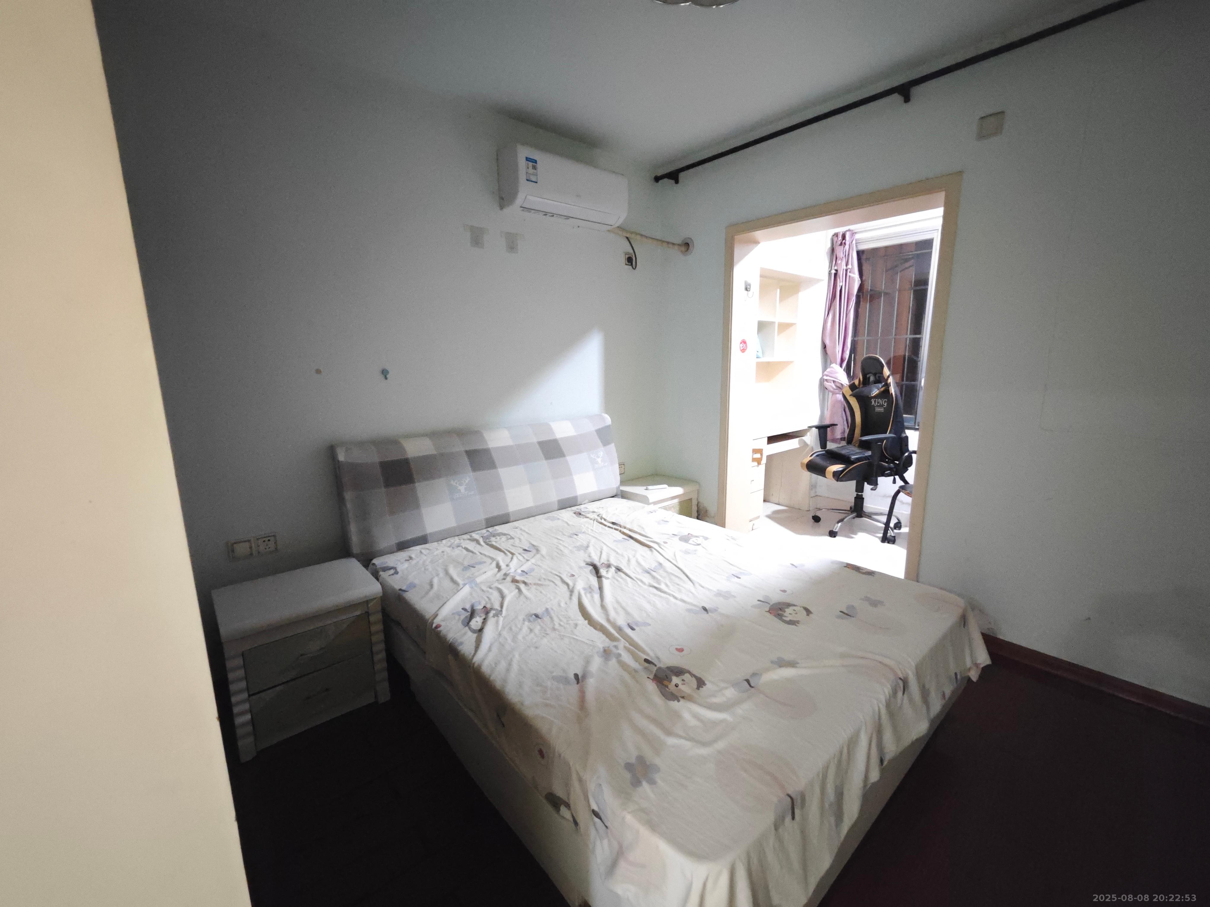 工农桥社区白马公寓(白马庙巷)  2室1厅1卫    2000.0元/月 工农桥社区白马公寓(白马庙巷)  2室1厅1卫    2000.0元/月室内图