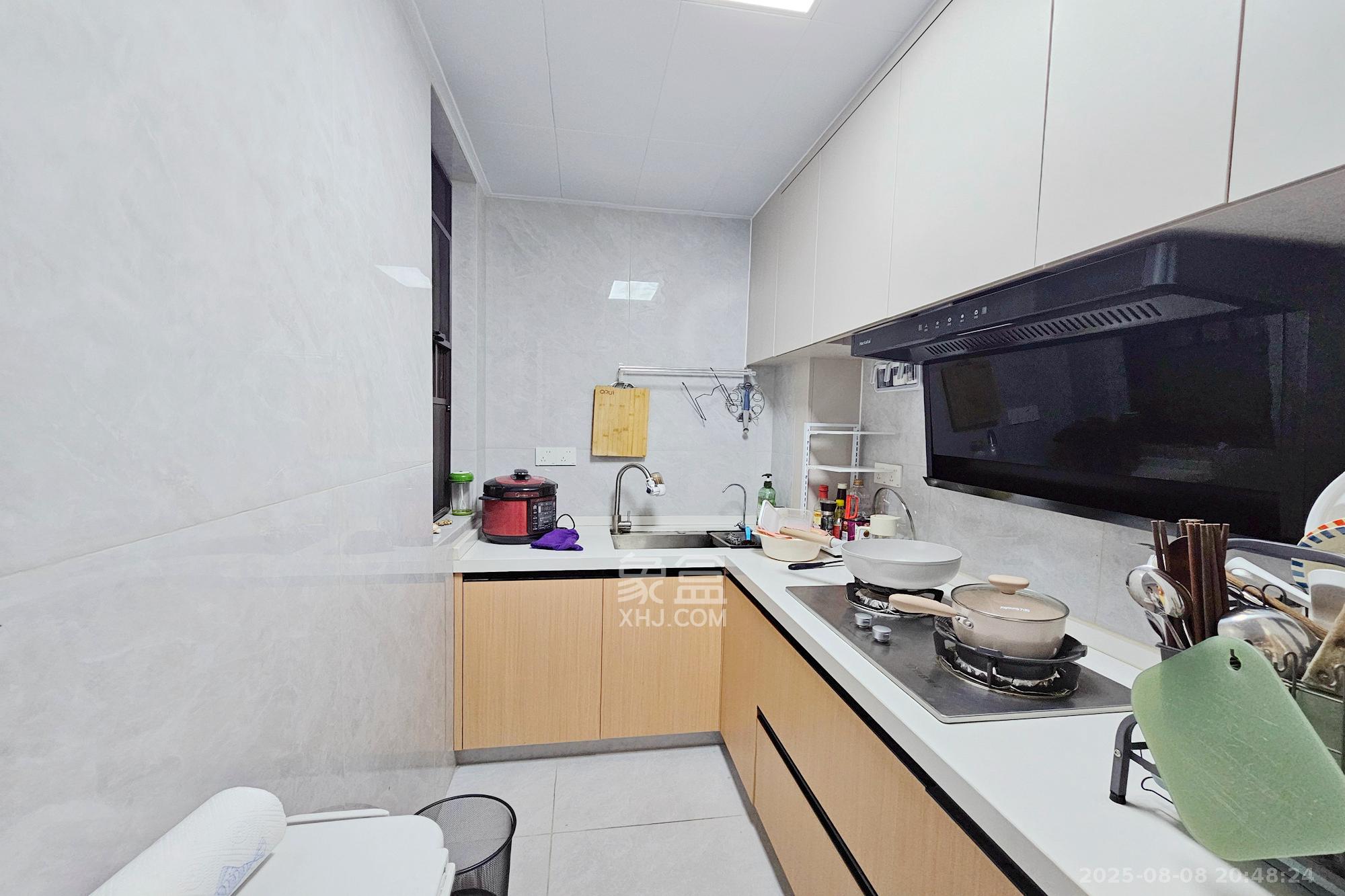 明昇壹城(明昇时代广场)二期 3室2厅2卫 170.00万 明昇壹城(明昇时代广场)二期 3室2厅2卫 170.00万其他