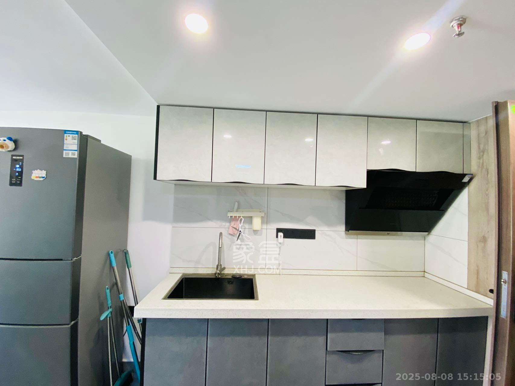 万科金色麦田 2室1厅1卫 2100.0元/月 万科金色麦田 2室1厅1卫 2100.0元/月室内图