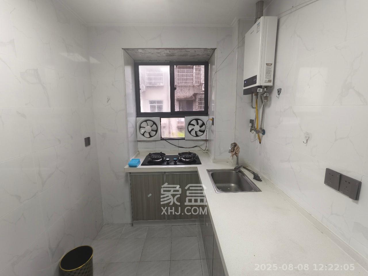 植物园家属楼 2室1厅1卫 1600.00元/月 植物园家属楼 2室1厅1卫 1600.00元/月室内图